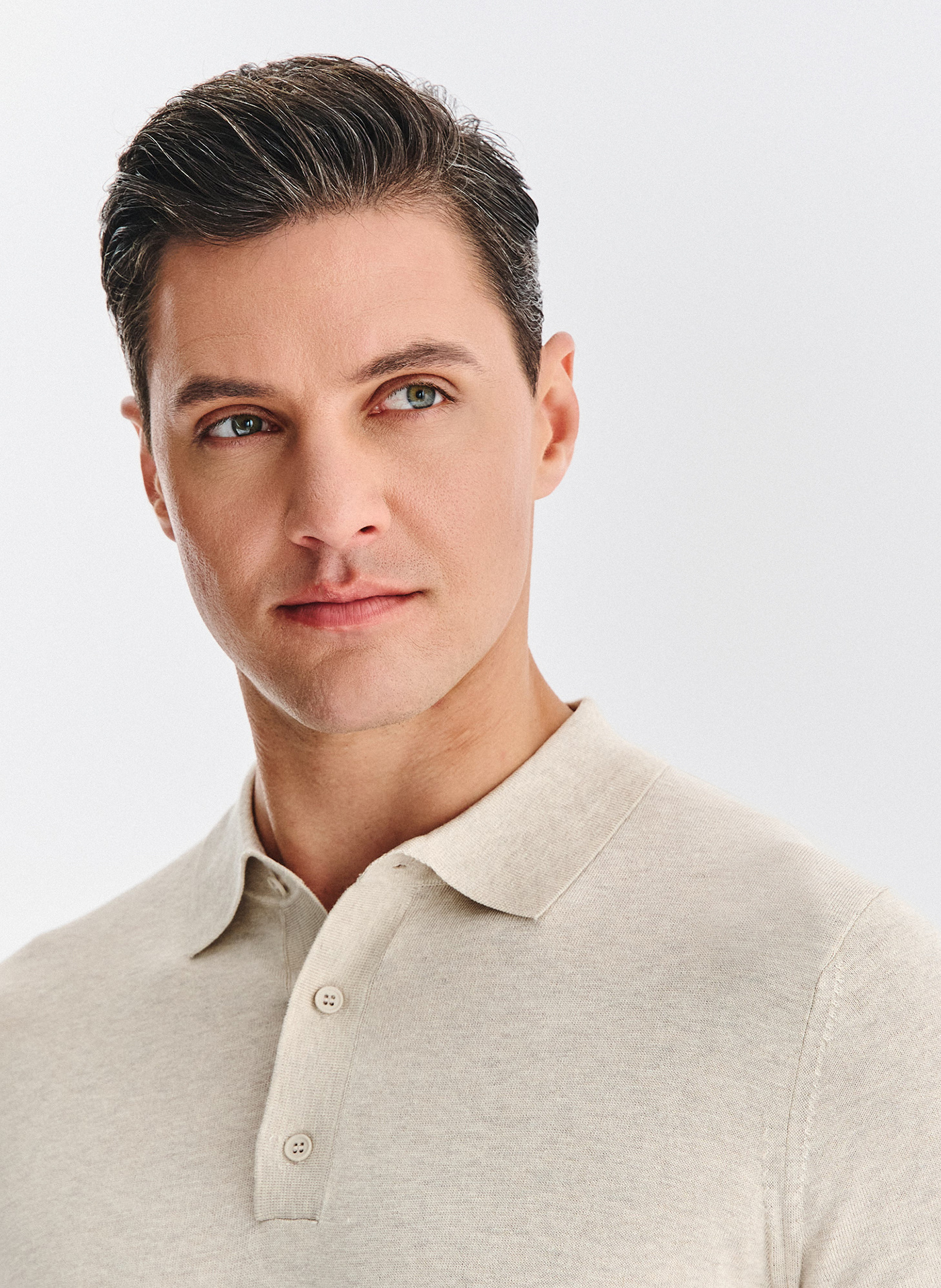 PAKO LORENTE - Beżowy swetrowy t-shirt polo - Pako Lorente