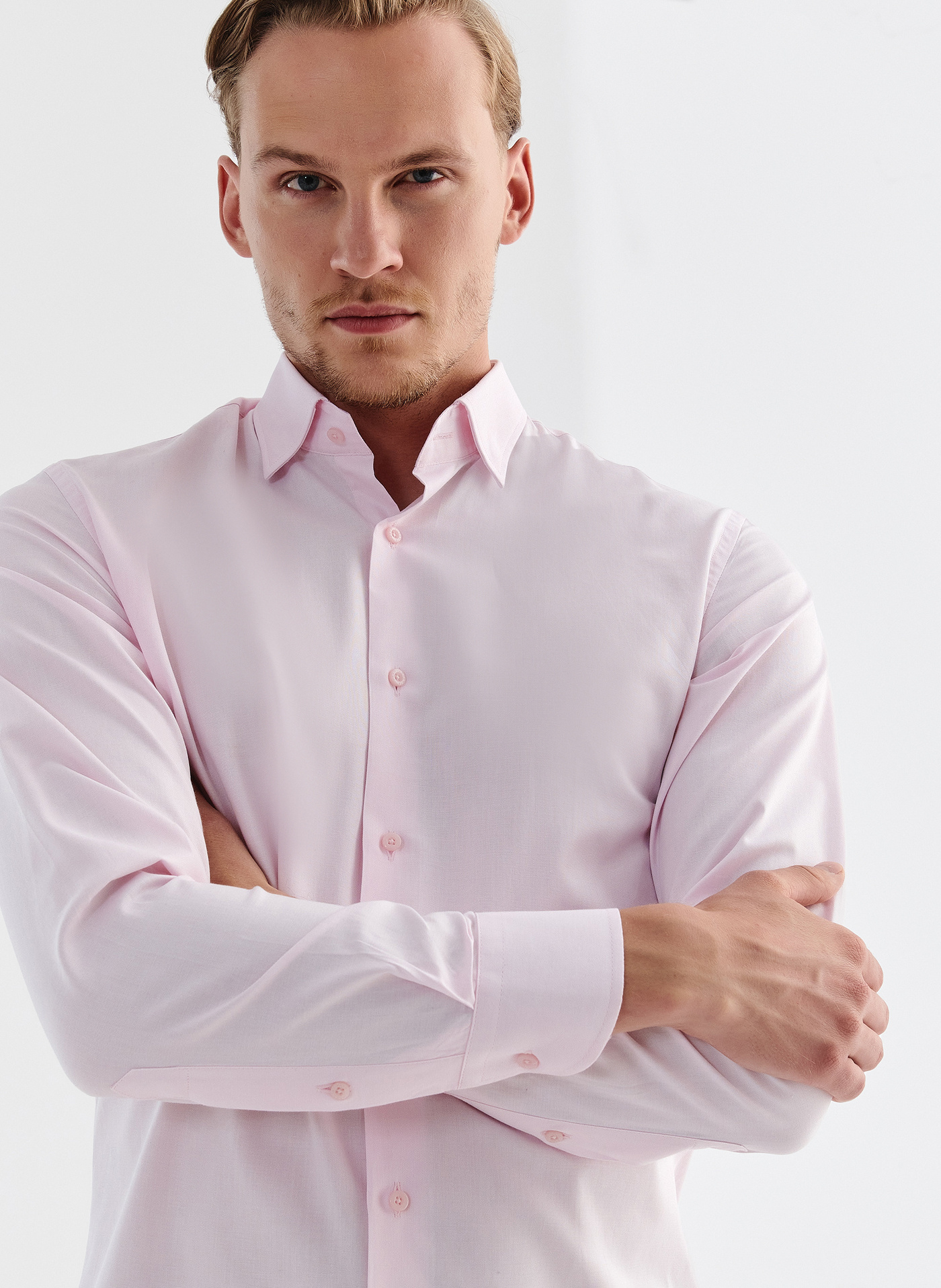 Gładka elegancka koszula męska w kolorze różowym - Pako Lorente