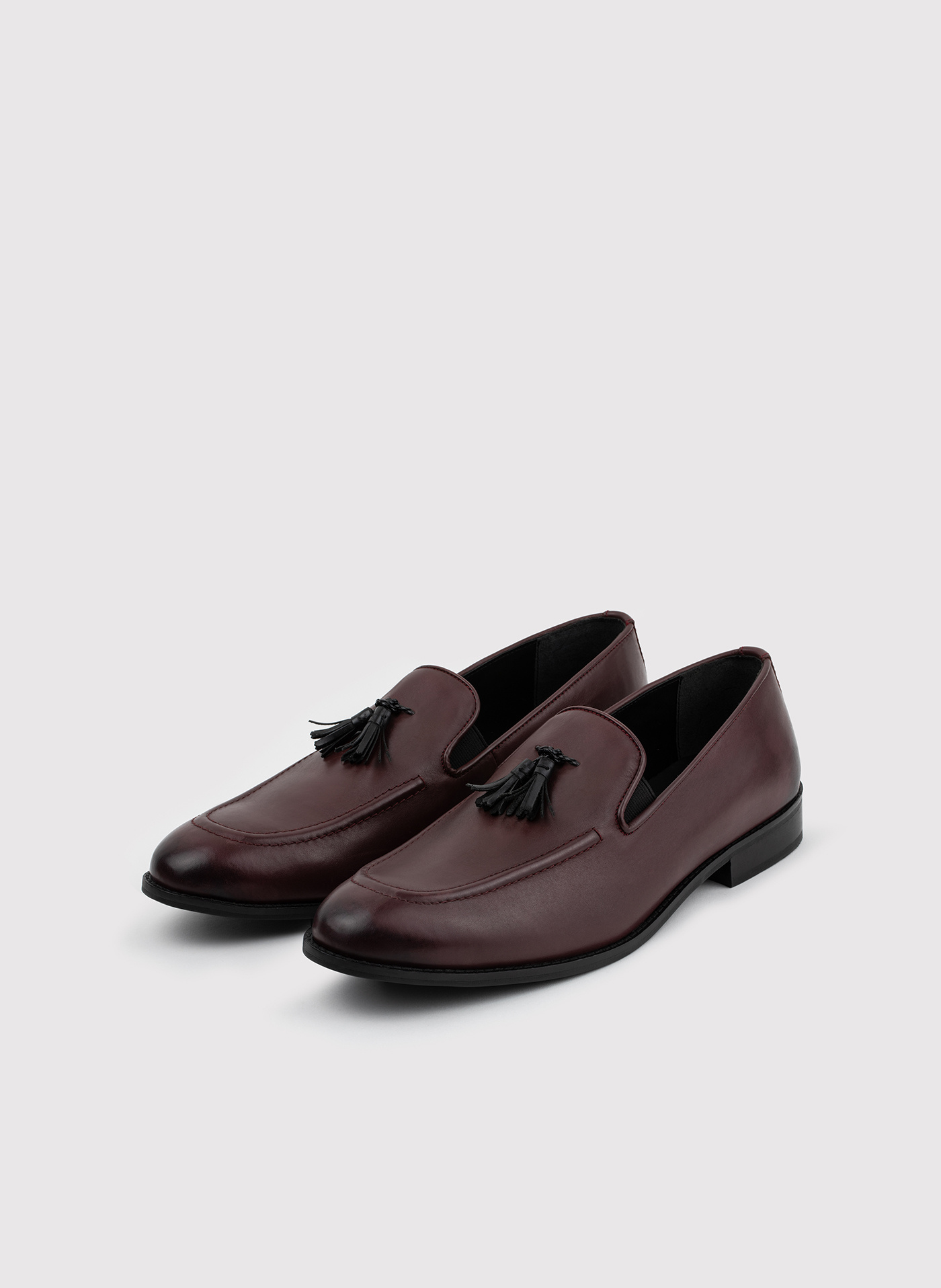 PAKO LORENTE - Bordowe loafersy męskie z frędzlami - Pako Lorente