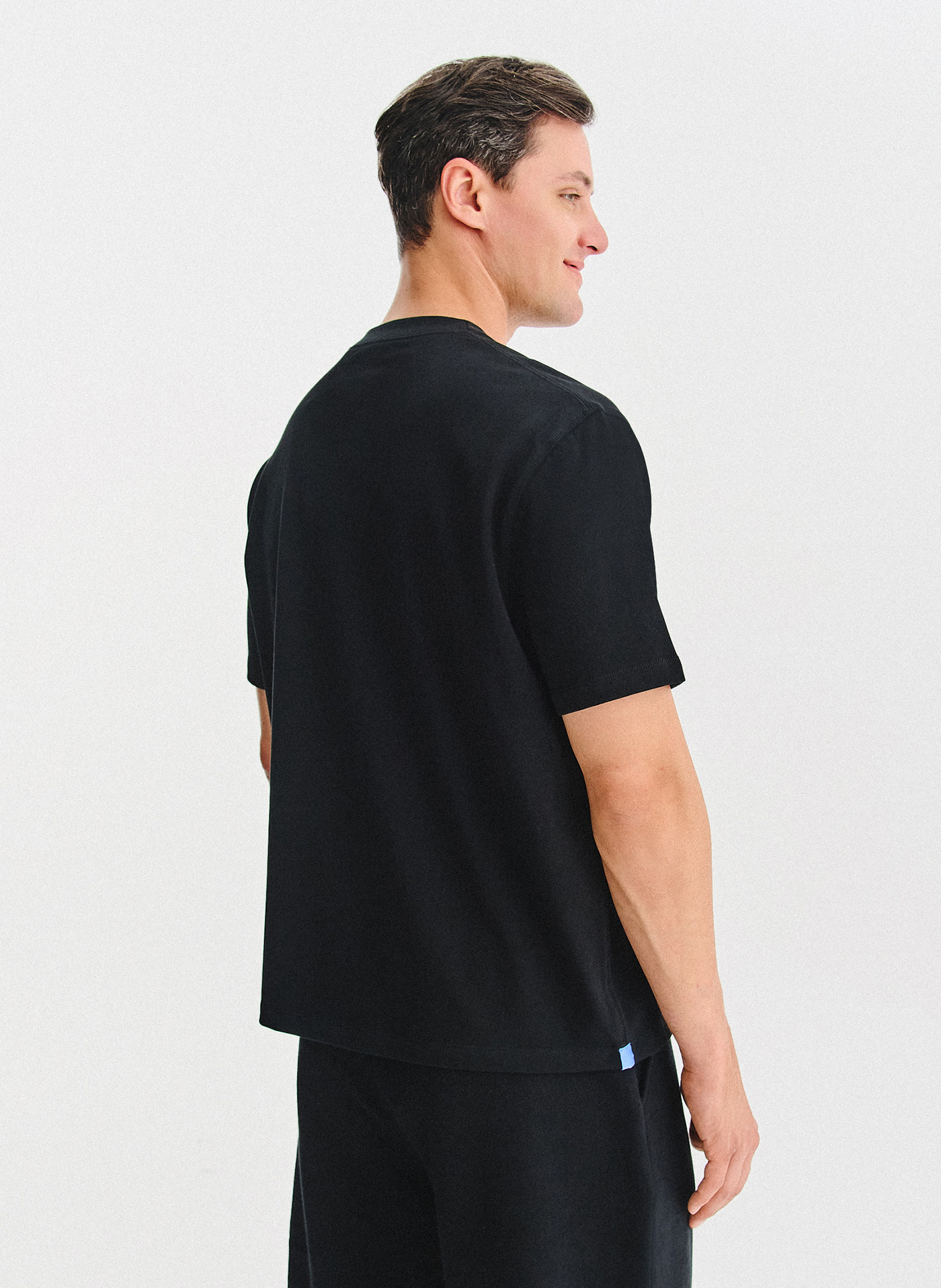 PAKO LORENTE - Czarny t-shirt oversize - Pako Lorente