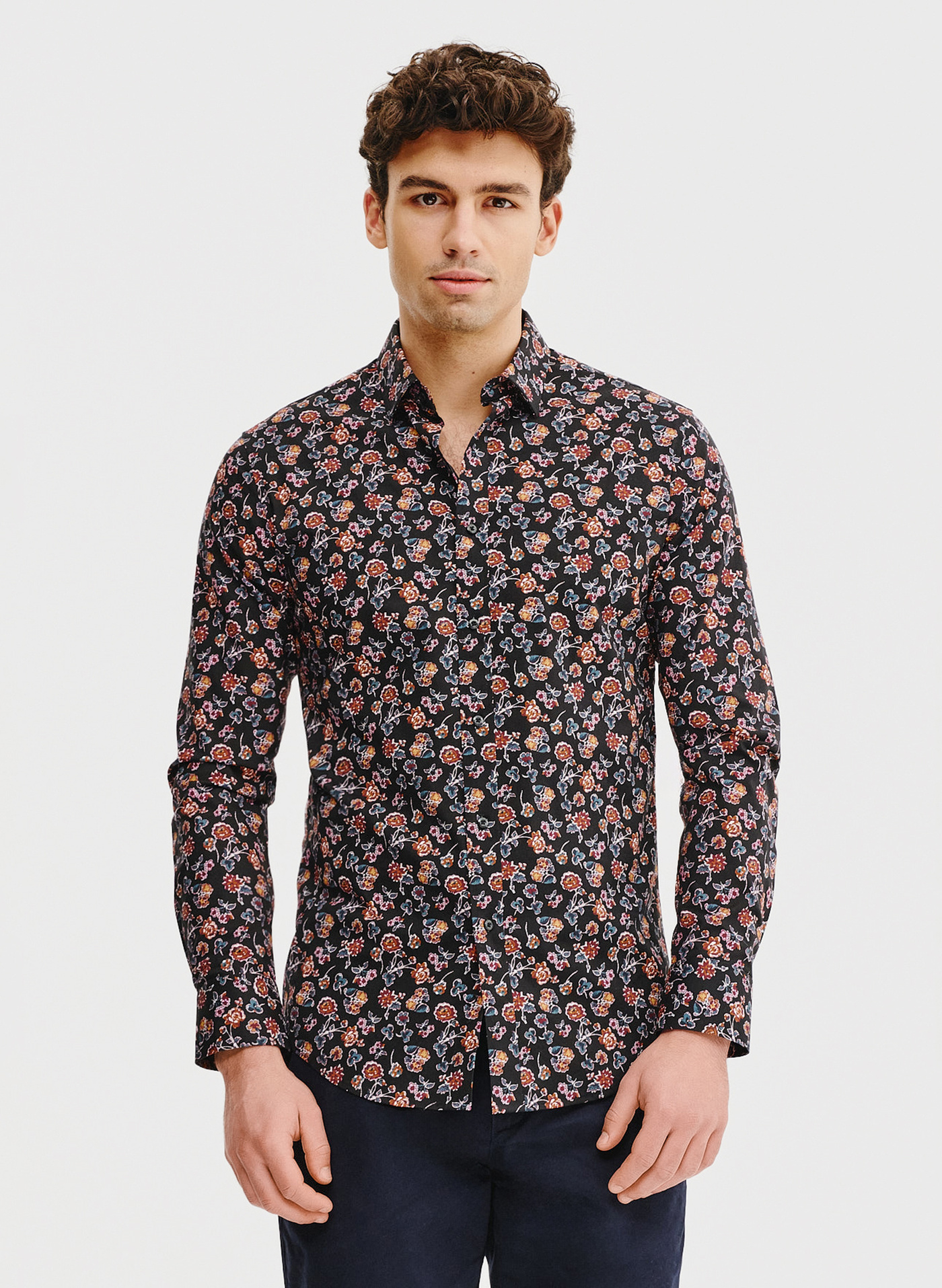 Czarna koszula męska w kwiaty - Pako Lorente