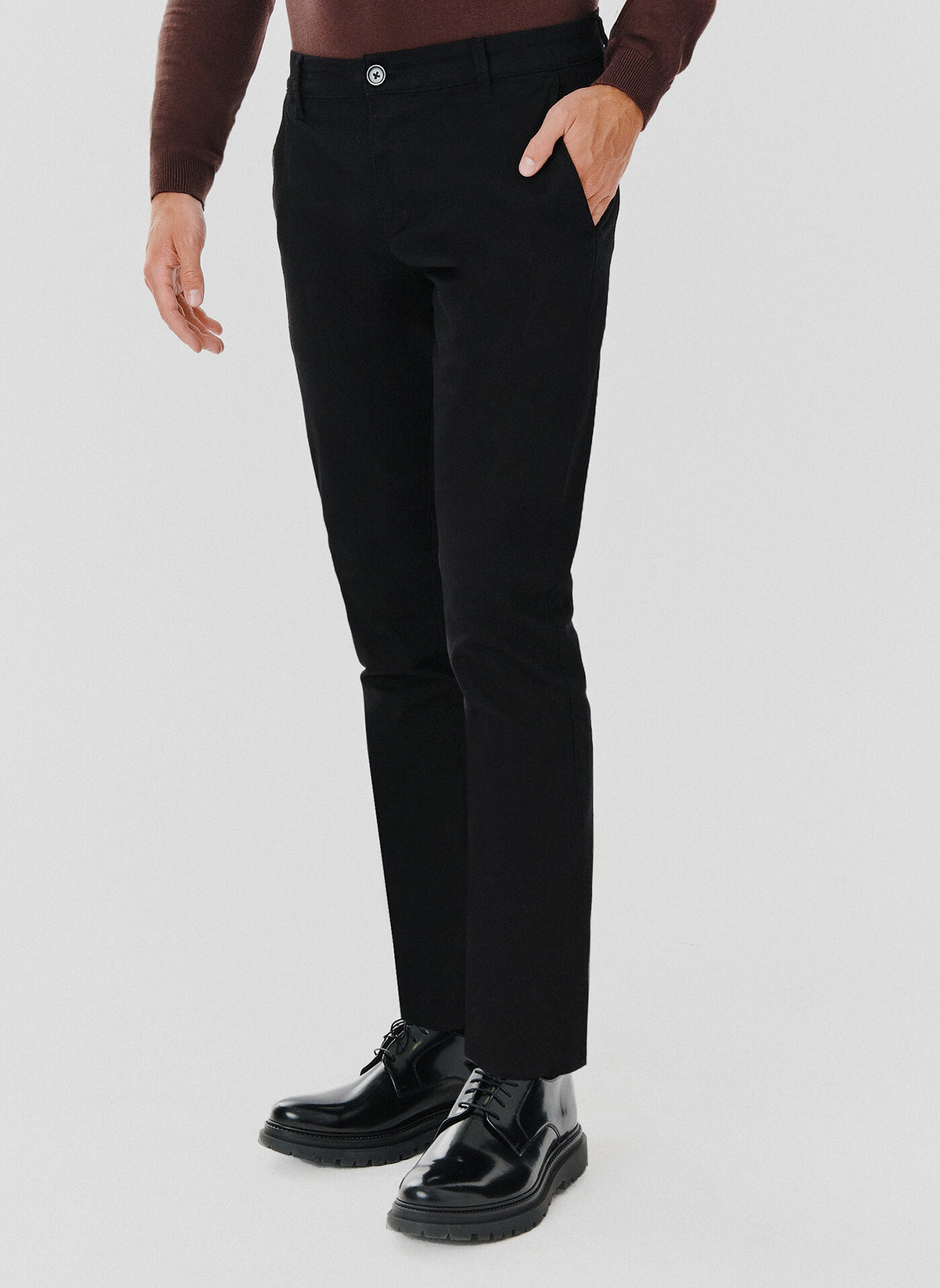 Casualowe czarne spodnie męskie - Pako Lorente