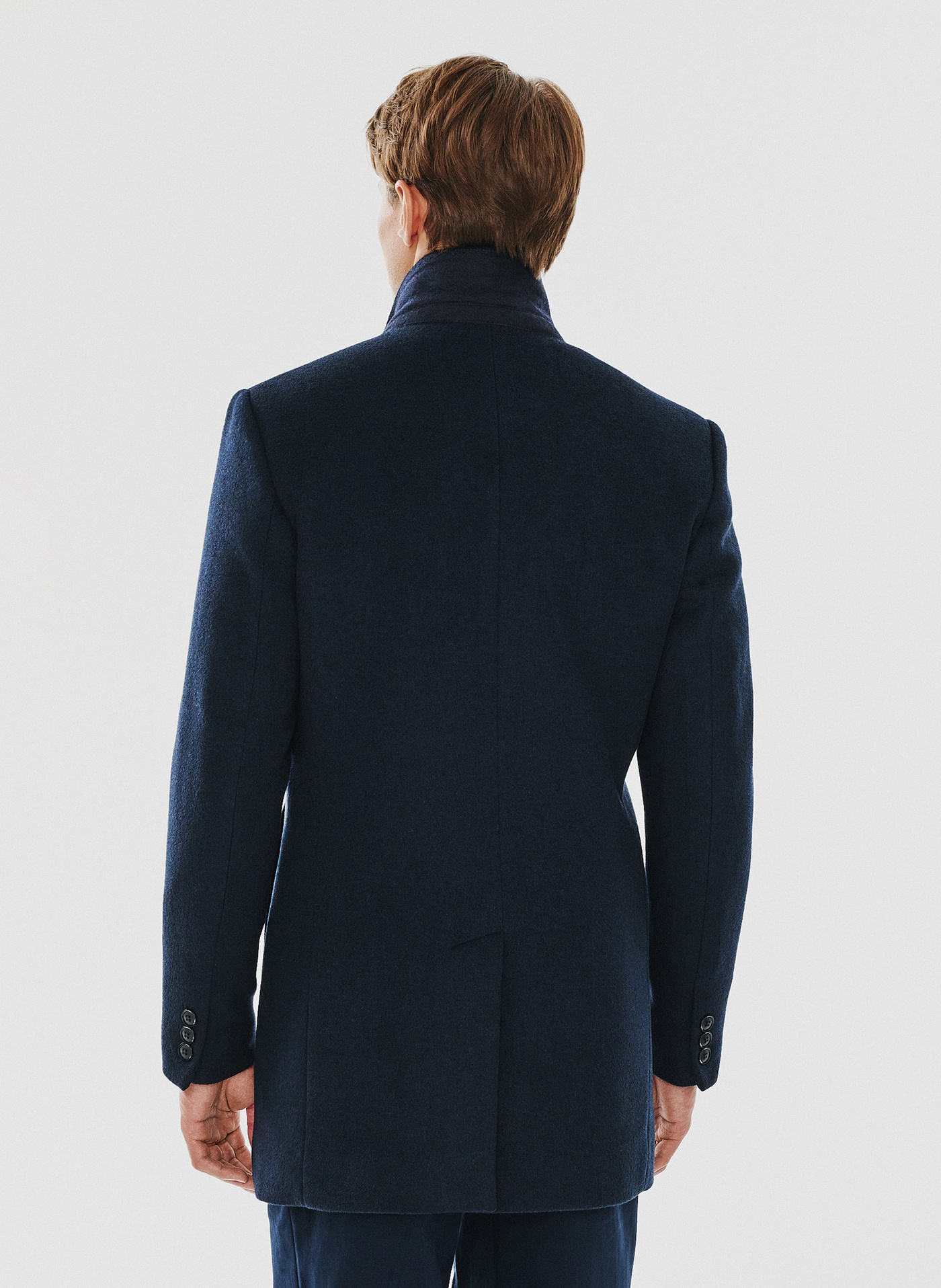 Granatowy płaszcz męski z odpinaną stójką - Pako Lorente