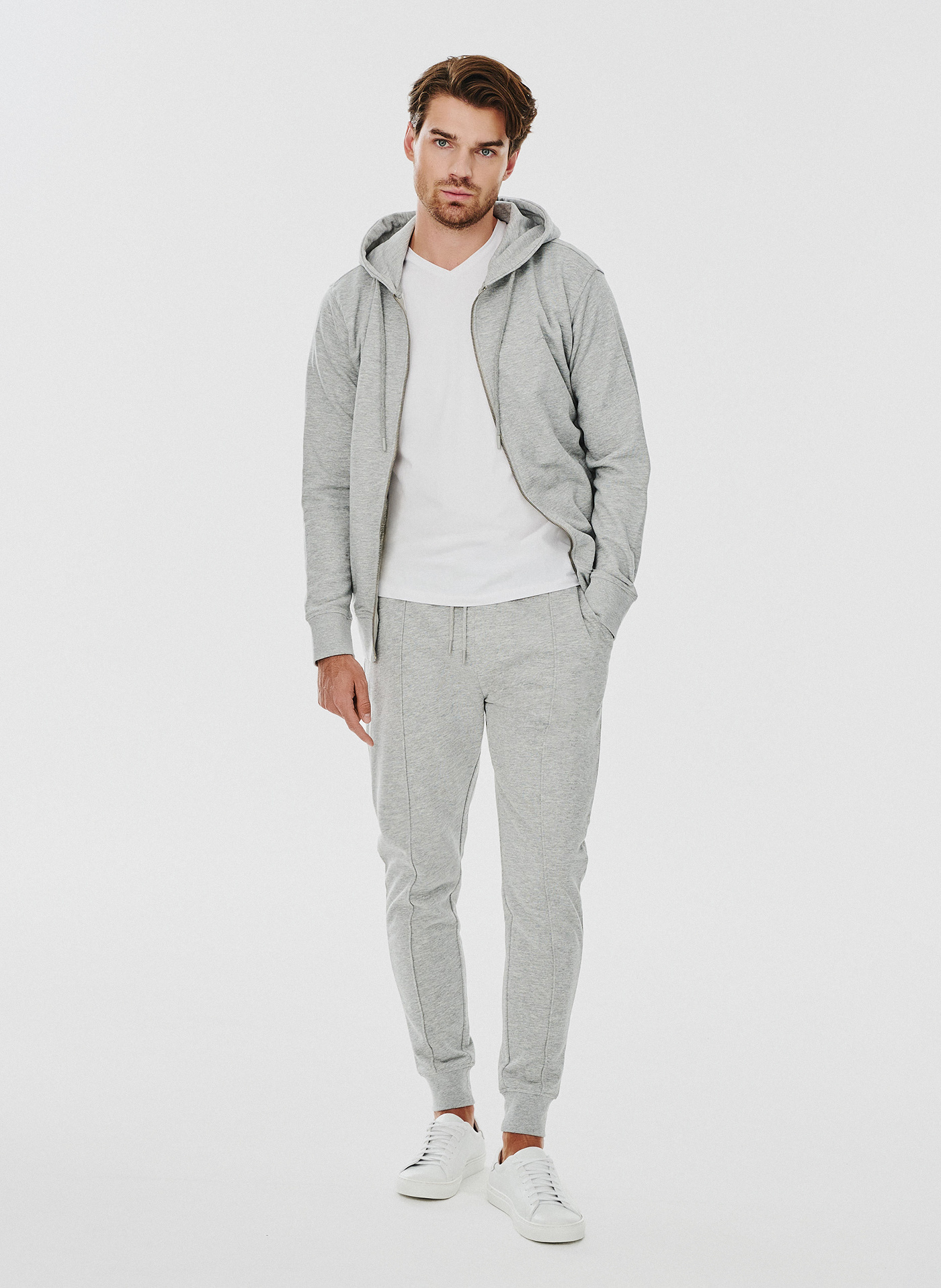 Rozpinana bluza dresowa w szarym kolorze - Pako Lorente