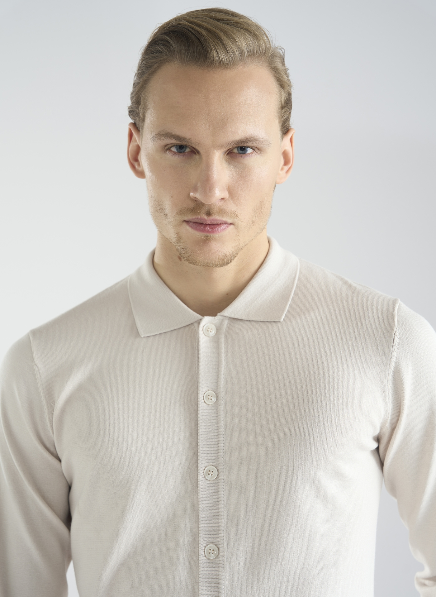 Beżowy kardigan z kołnierzykiem P24SF-2X-001-E-0 - Pako Lorente - Pako Lorente