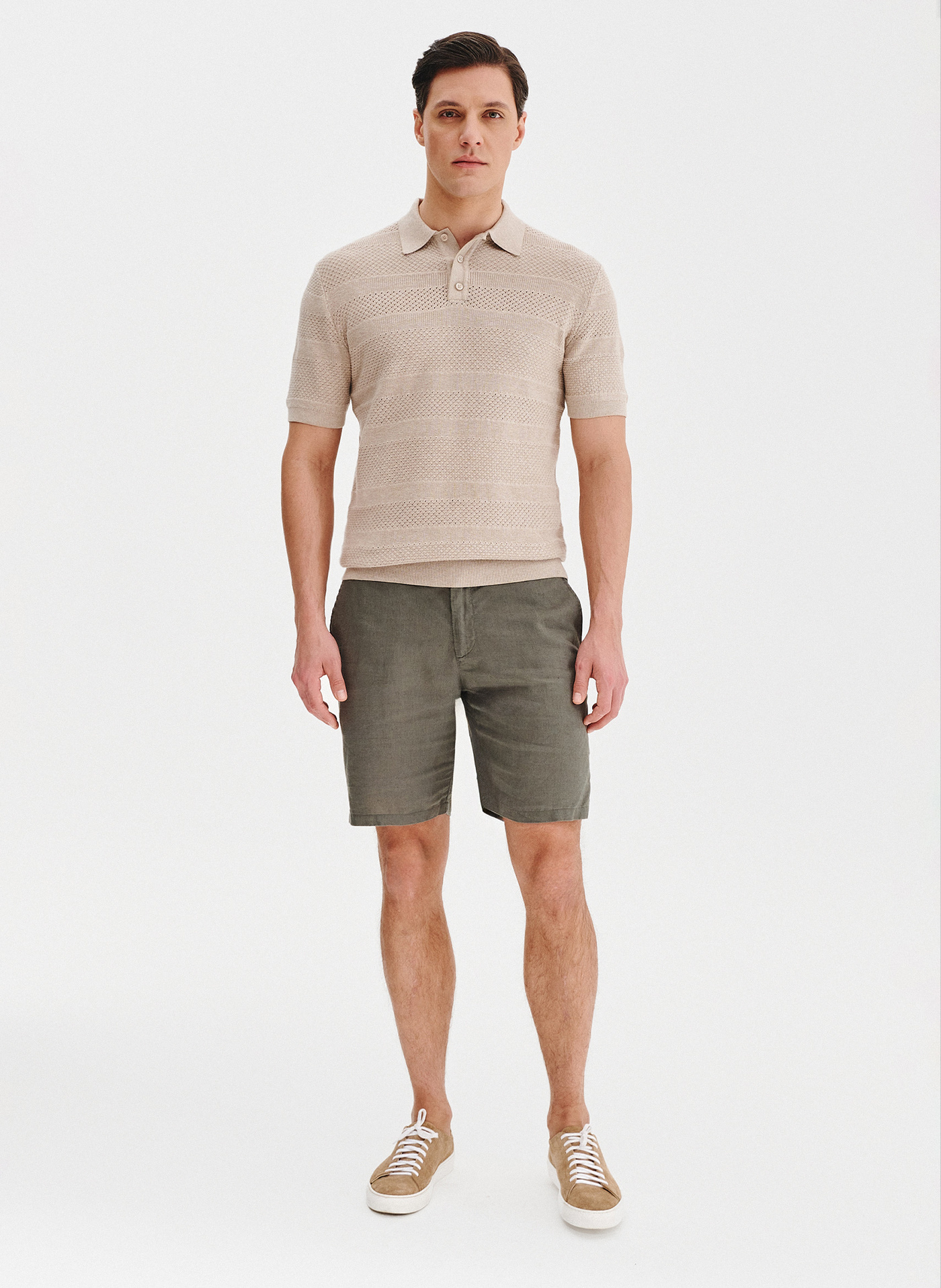 Beżowe polo swetrowe - Pako Lorente