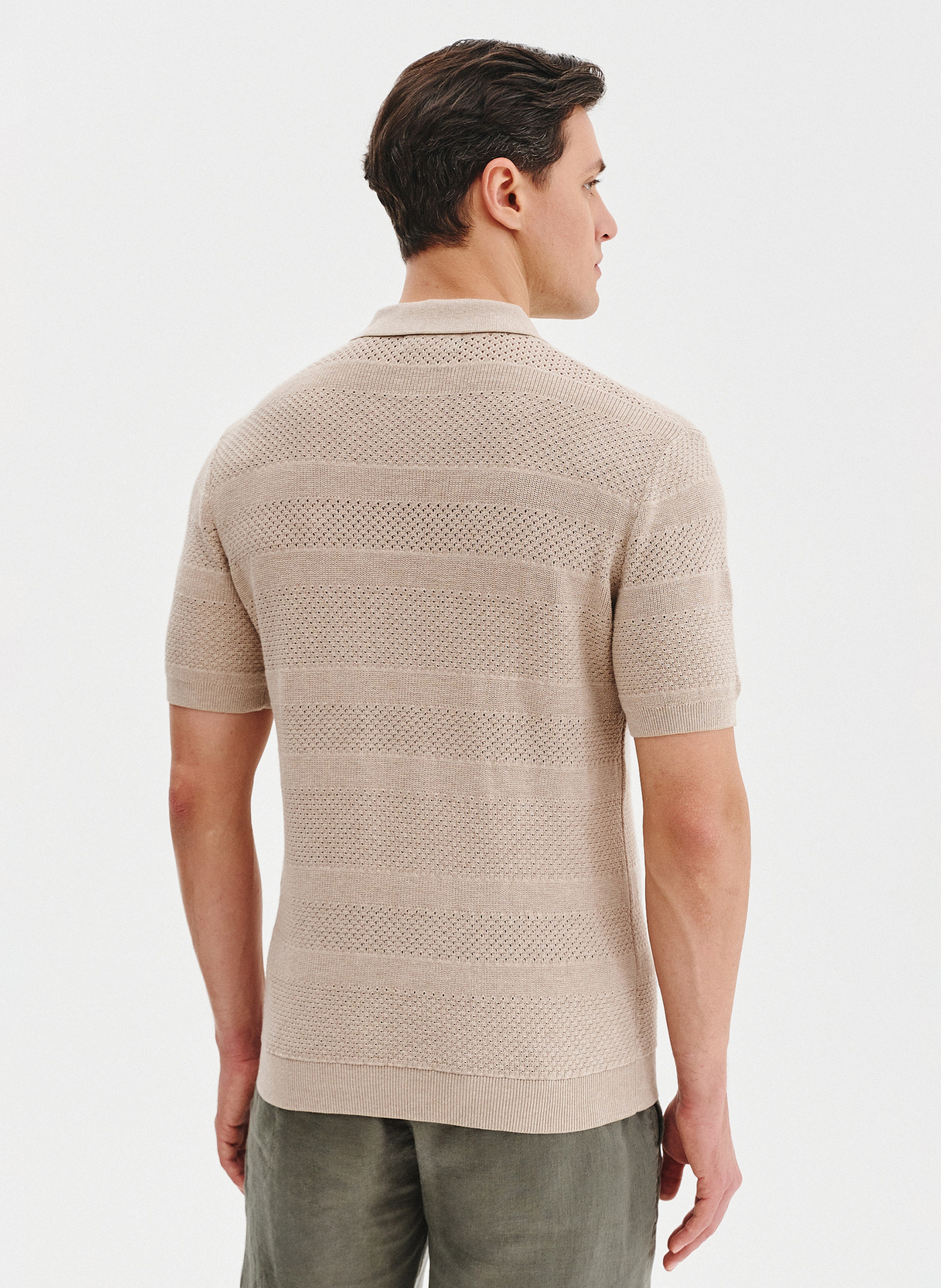 Beżowe polo swetrowe - Pako Lorente