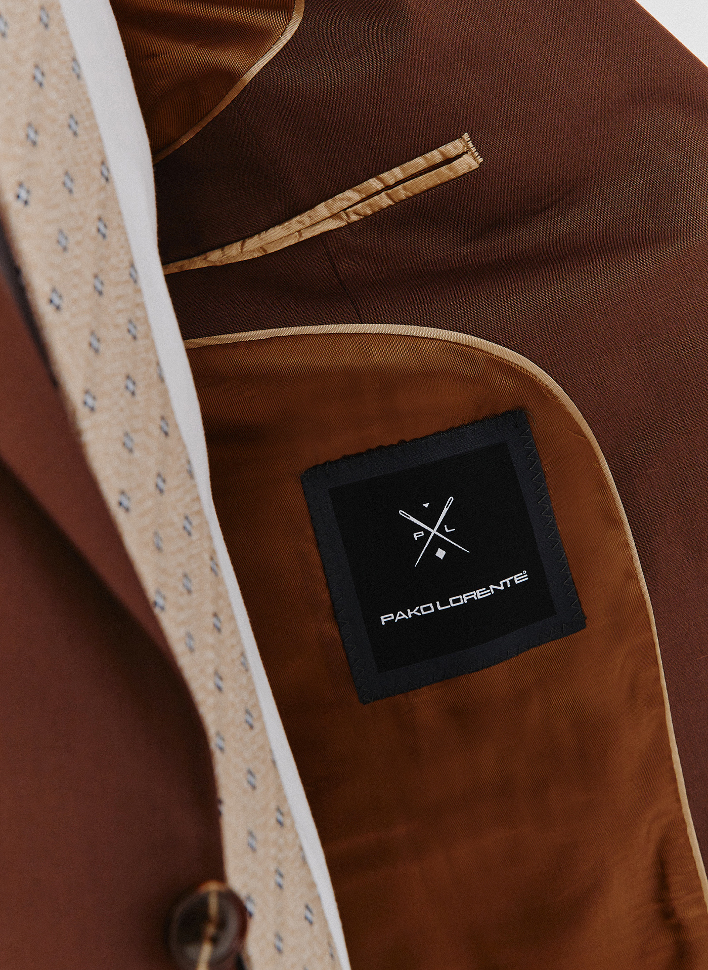 Brązowa marynarka garniturowa - Pako Lorente