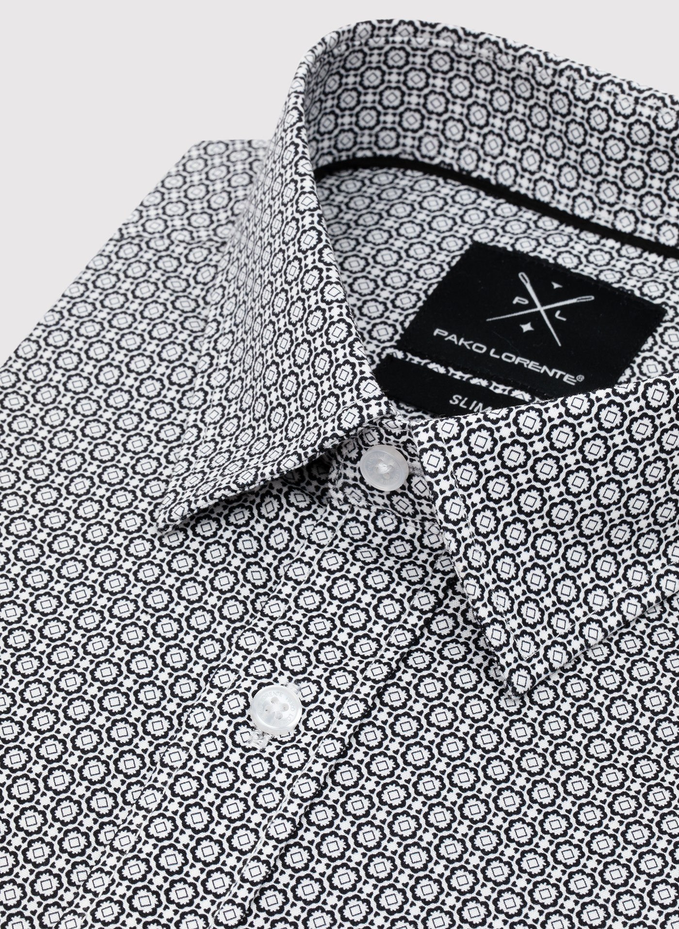 Ciemna koszula męska w geometryczny wzór - Pako Lorente