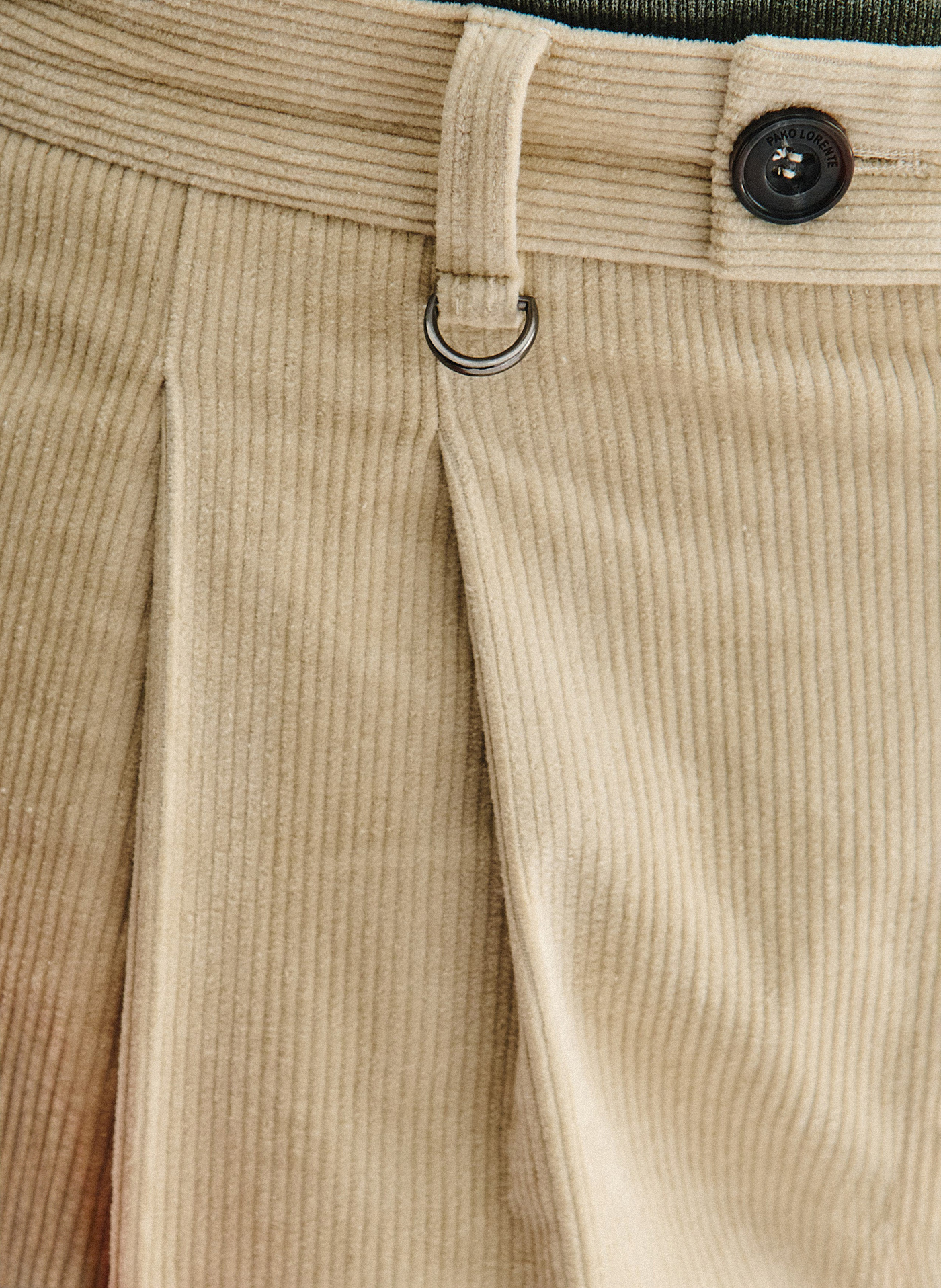 PAKO LORENTE - Beżowe spodnie z zakładkami - Pako Lorente