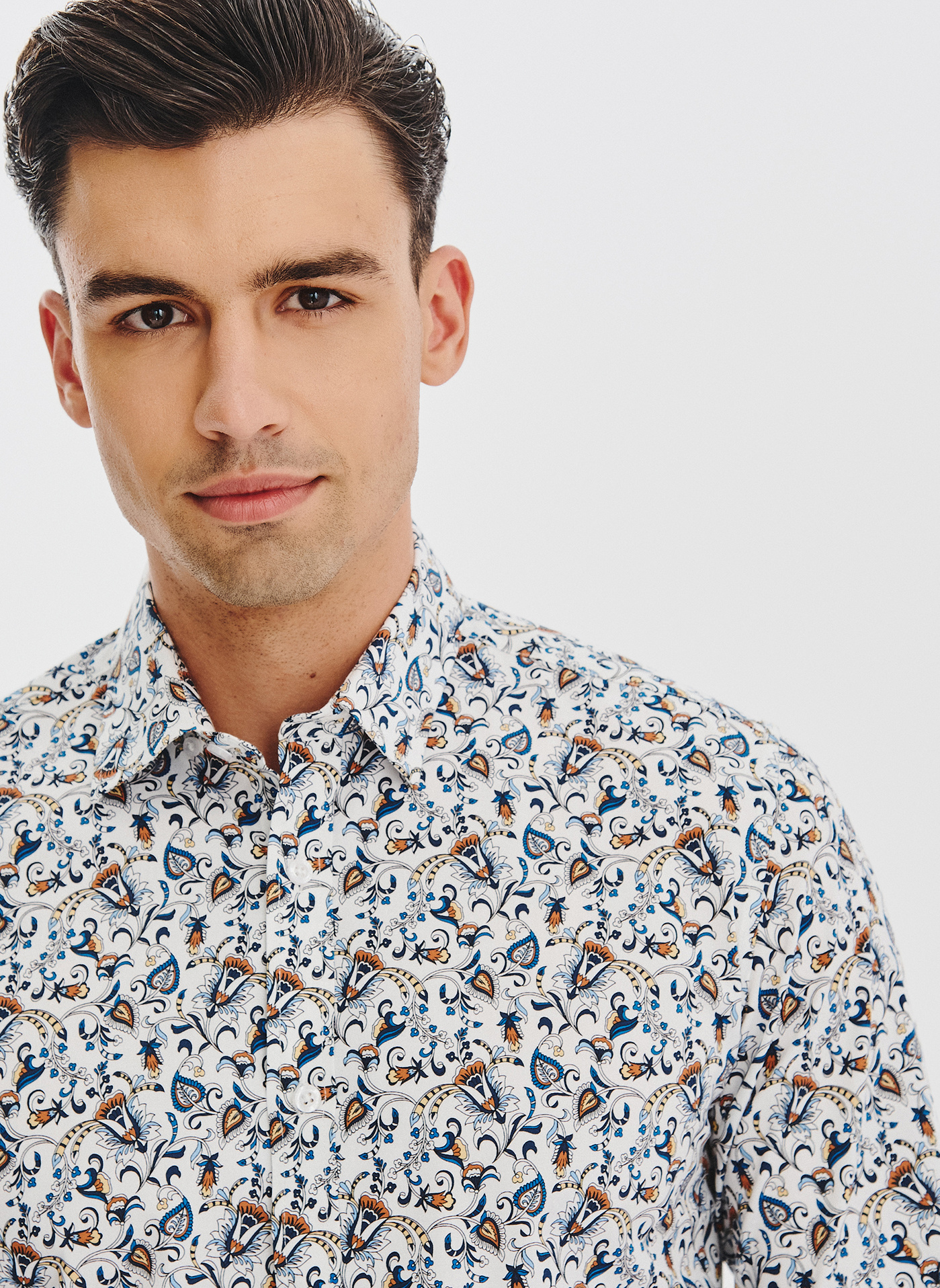 PAK LORENTE - Biała koszula męska kolorowe kwiaty - Pako Lorente