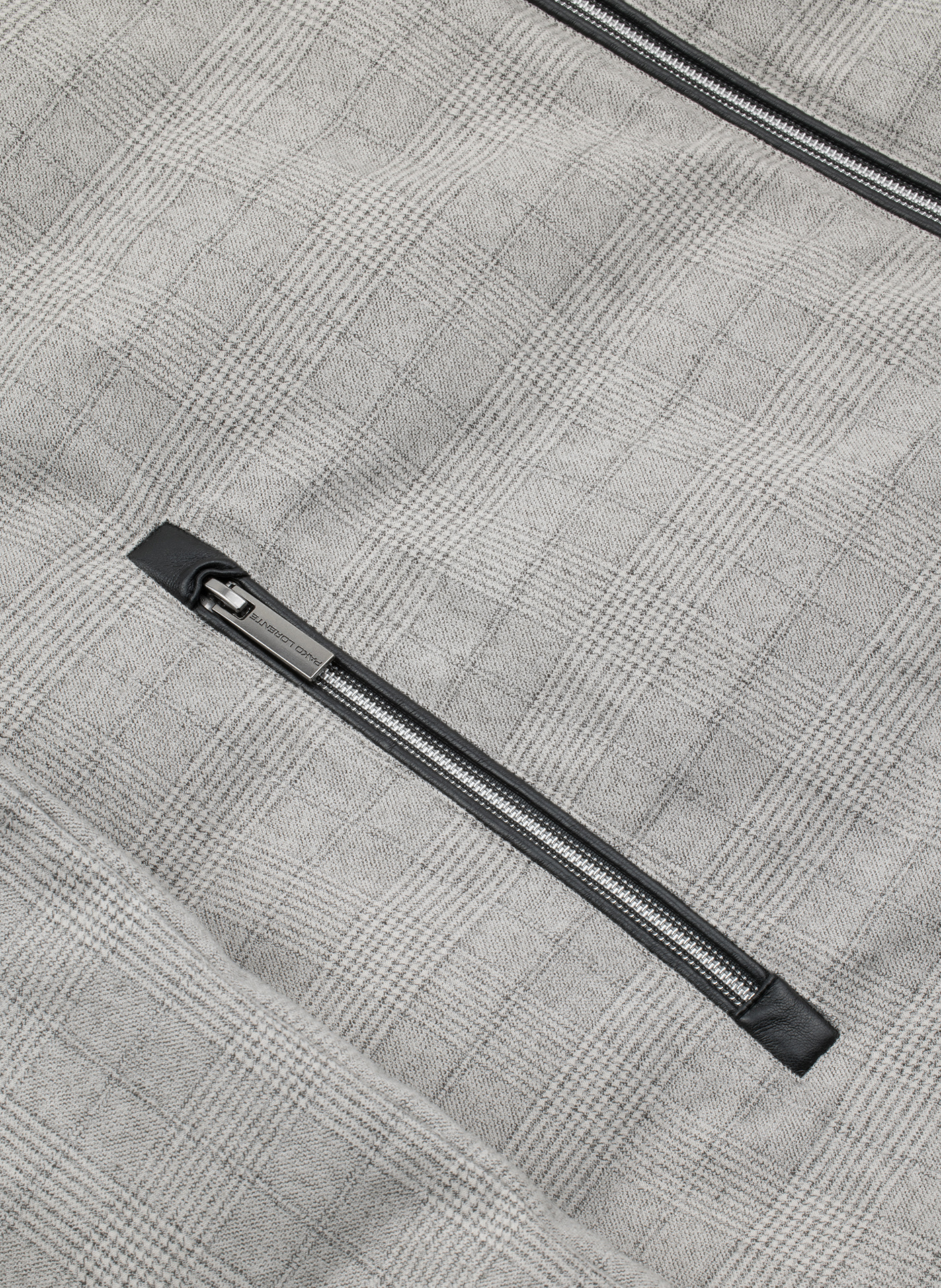 Szara kurtka w kratę z odpinanym kapturem - Pako Lorente