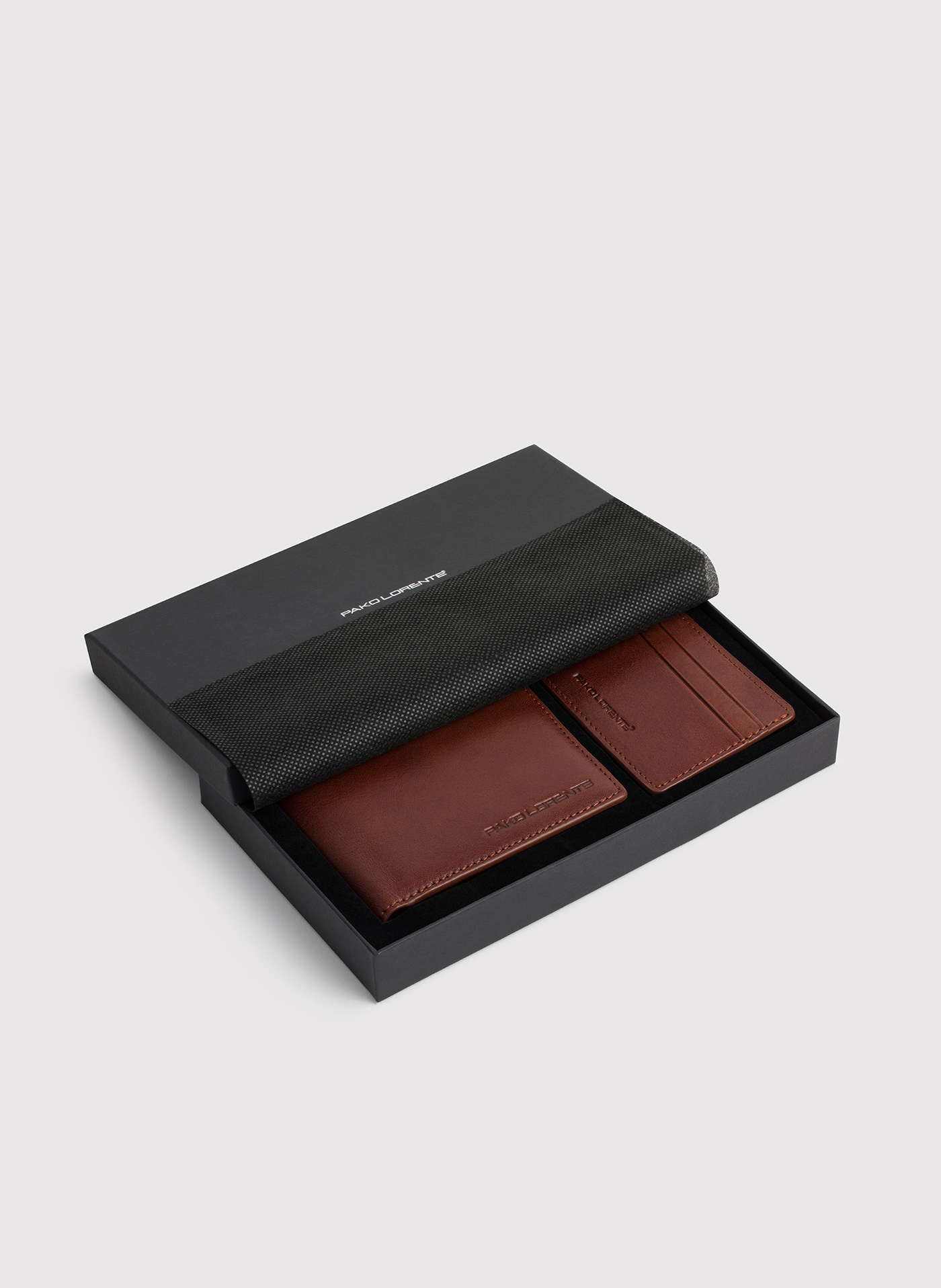 Zestaw męski skórzany portfel plus wizytownik - Pako Lorente