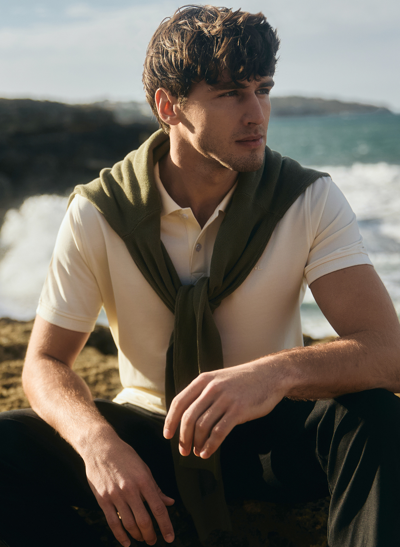 T-shirt polo w kolorze waniliowym - Pako Lorente