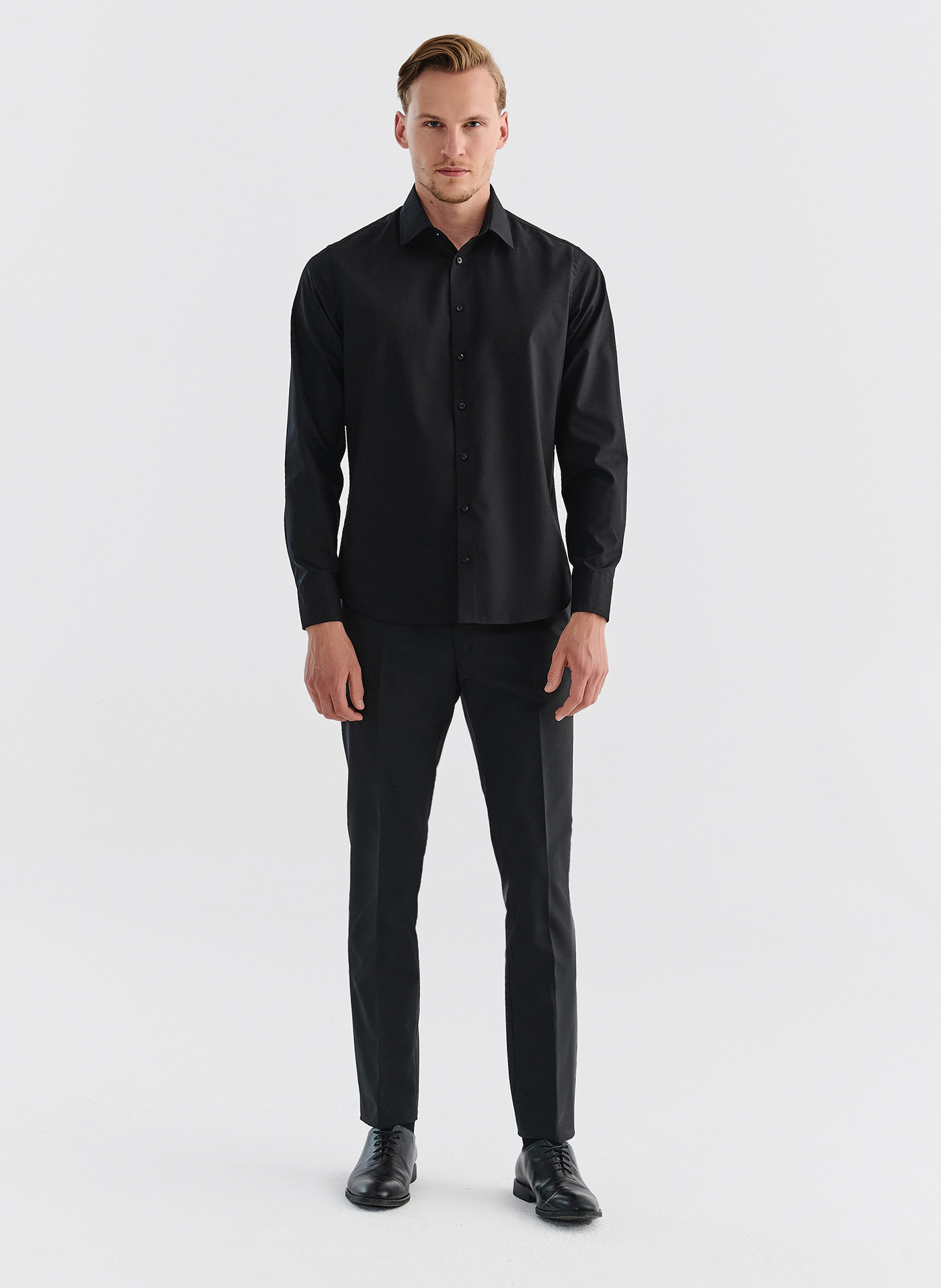 Koszula męska w kolorze czarnym P000B-1X-001-C-S - Pako Lorente