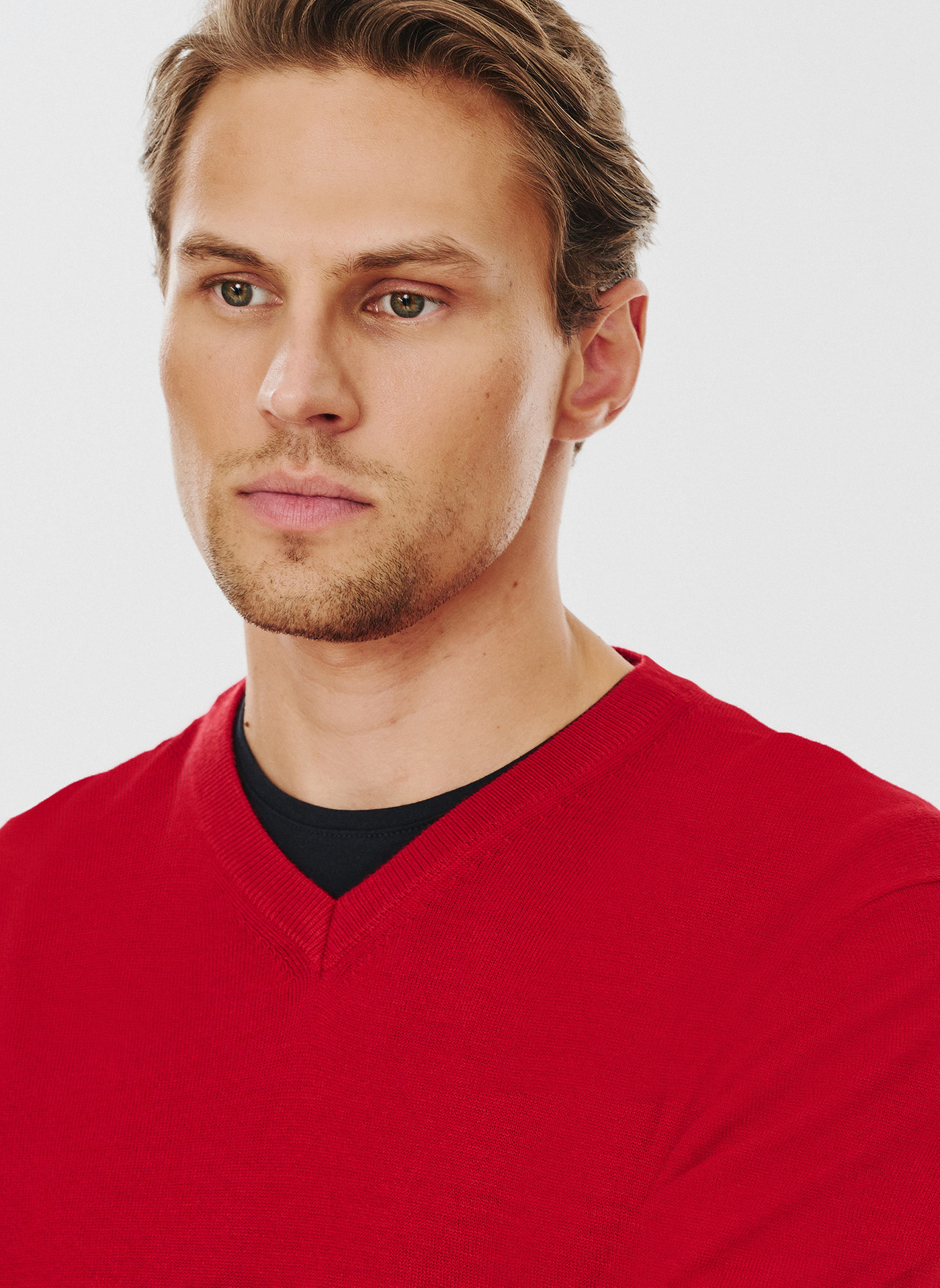 Czerwony męski sweter w serek - Pako Lorente
