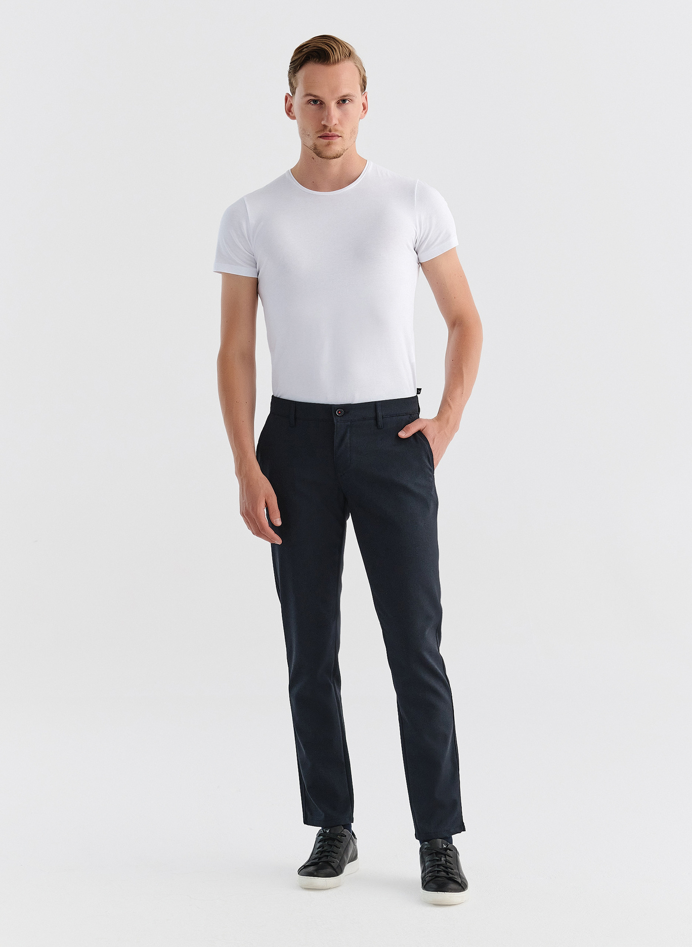 Spodnie męskie granatowe P000B-WX-215-G-S - Pako Lorente