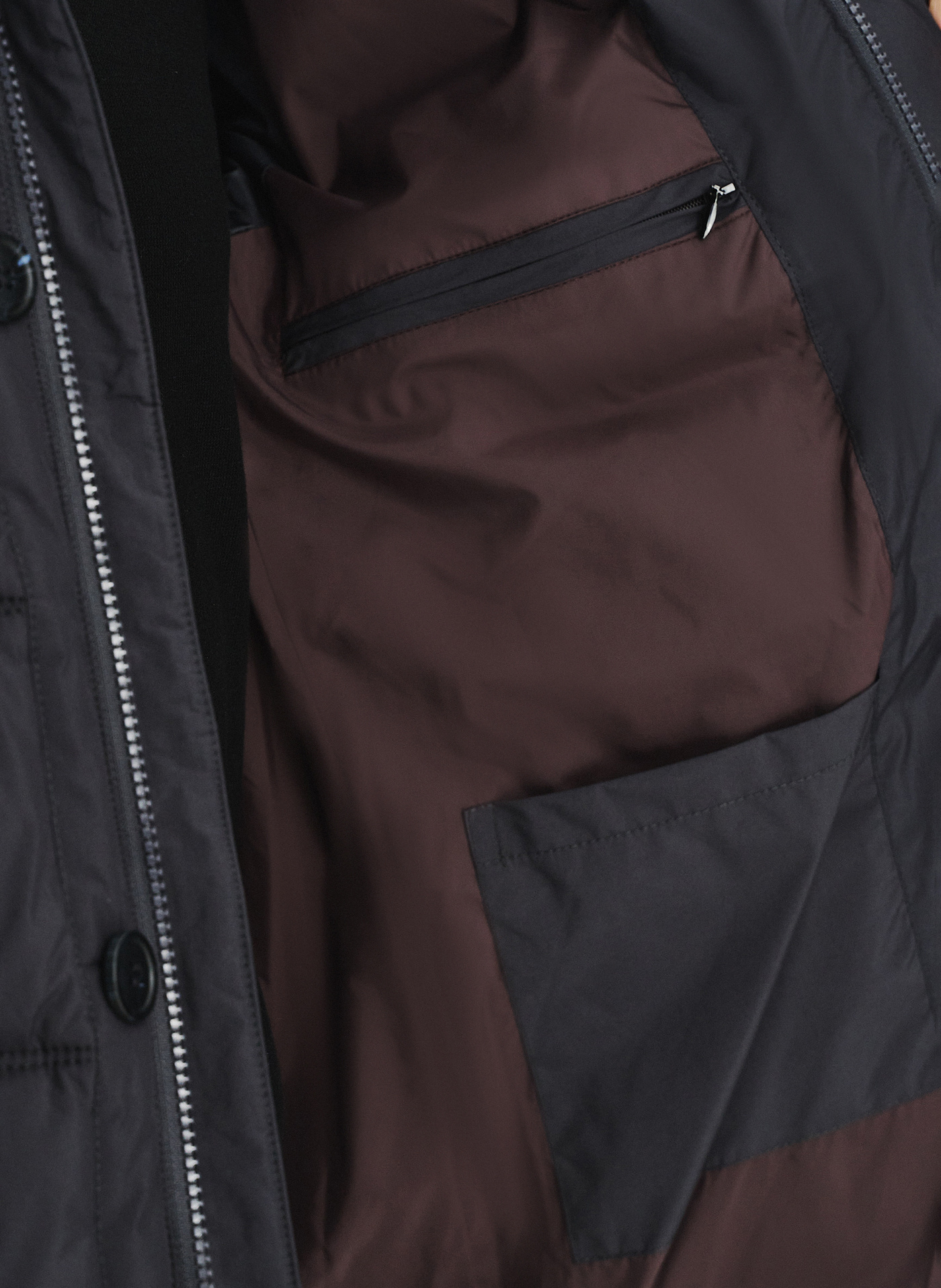 Granatowa pikowana kurtka z futrzanym kołnierzem - Pako Lorente