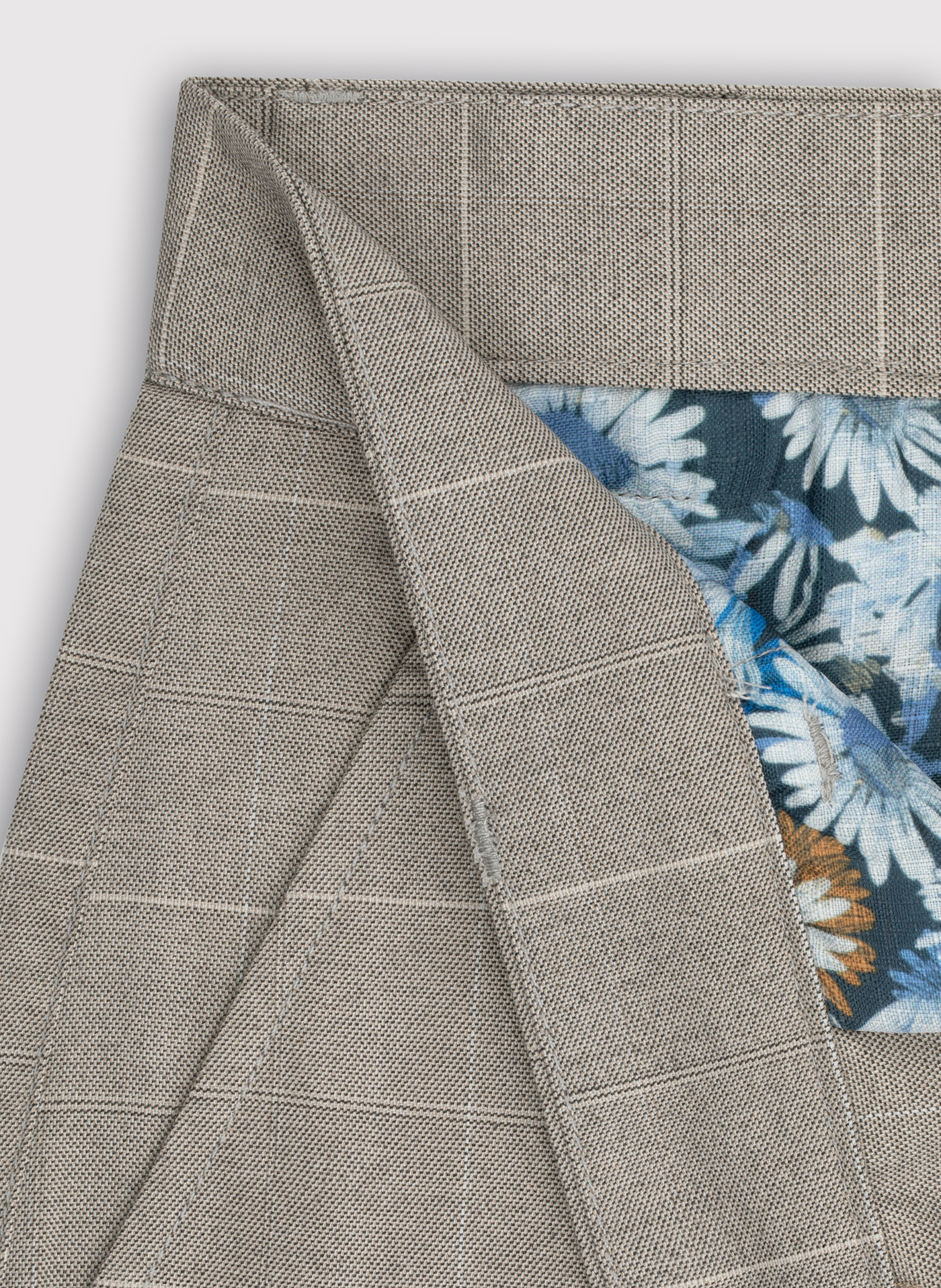 Beżowe spodnie męskie w kratkę P24SF-WX-002-0-S - Pako Lorente - Pako Lorente