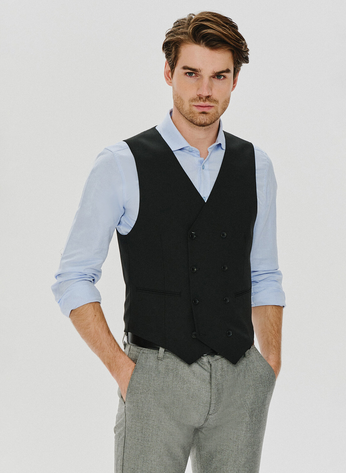 Czarna dwurzędowa kamizelka męska - Pako Lorente
