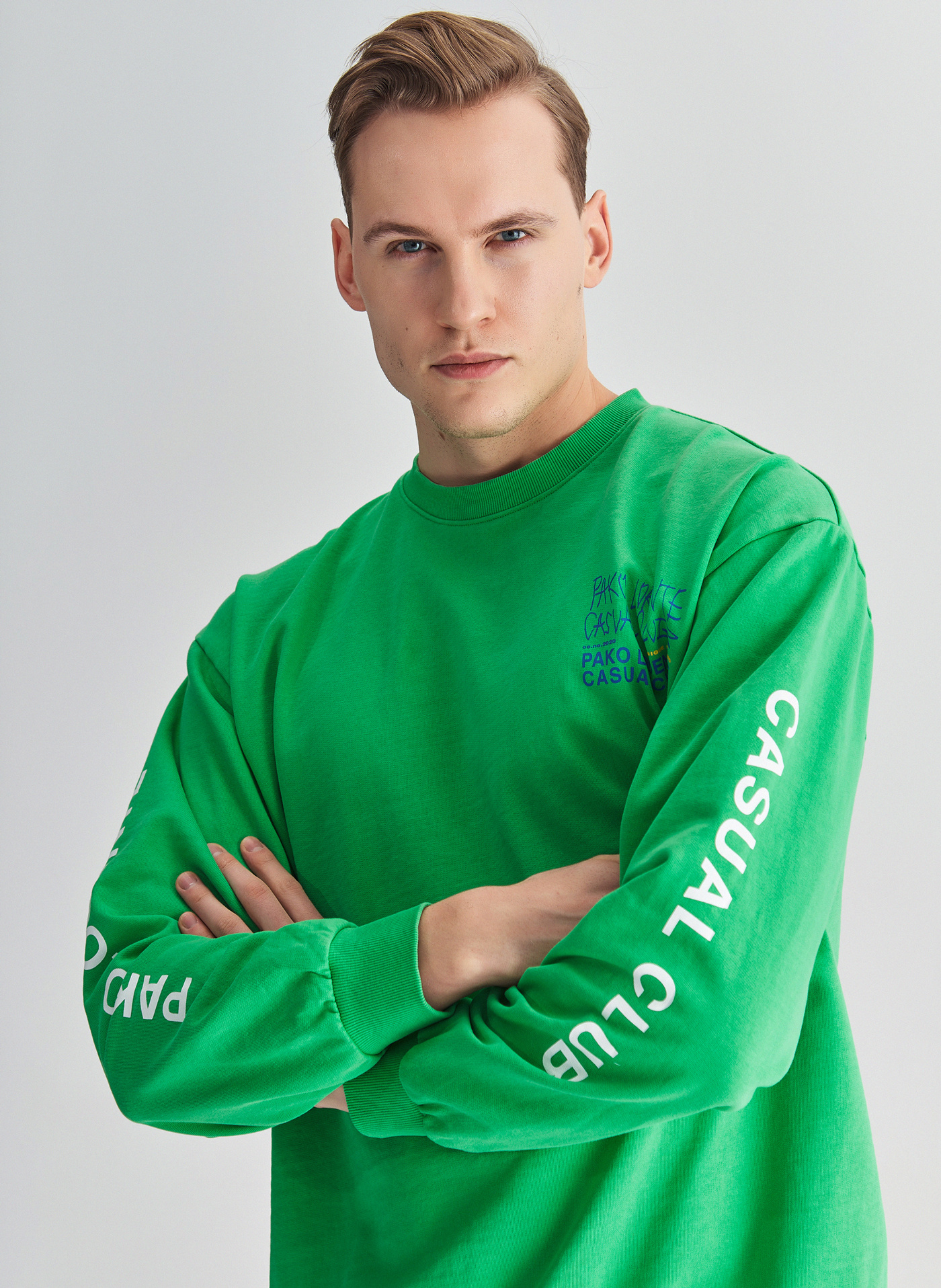 Zielona bluza oversize z okrągłym dekoltem C22SF-2B-002-Z-0 - Pako Lorente