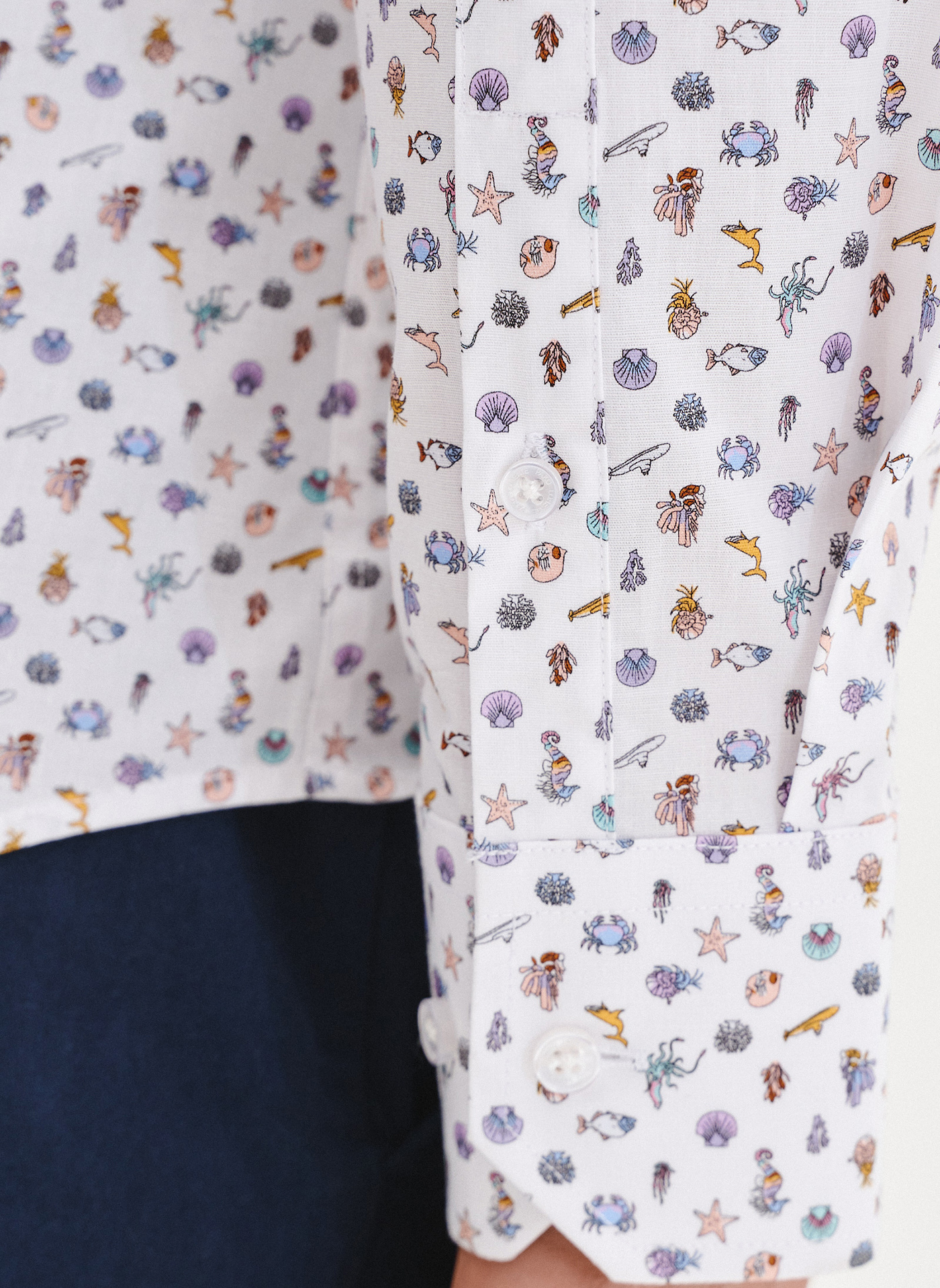 PAKO LORENTE - Biała koszula męska we wzór morski - Pako Lorente