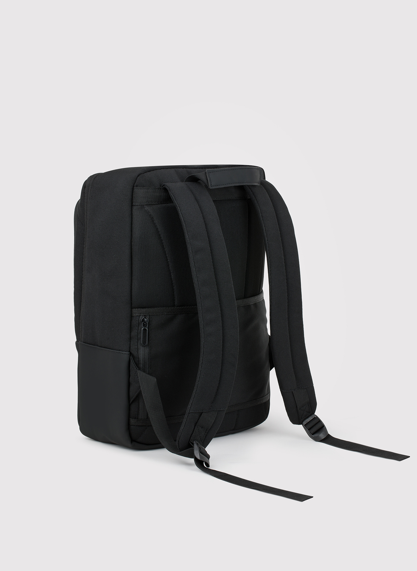 Czarny męski plecak na laptopa - Pako Lorente