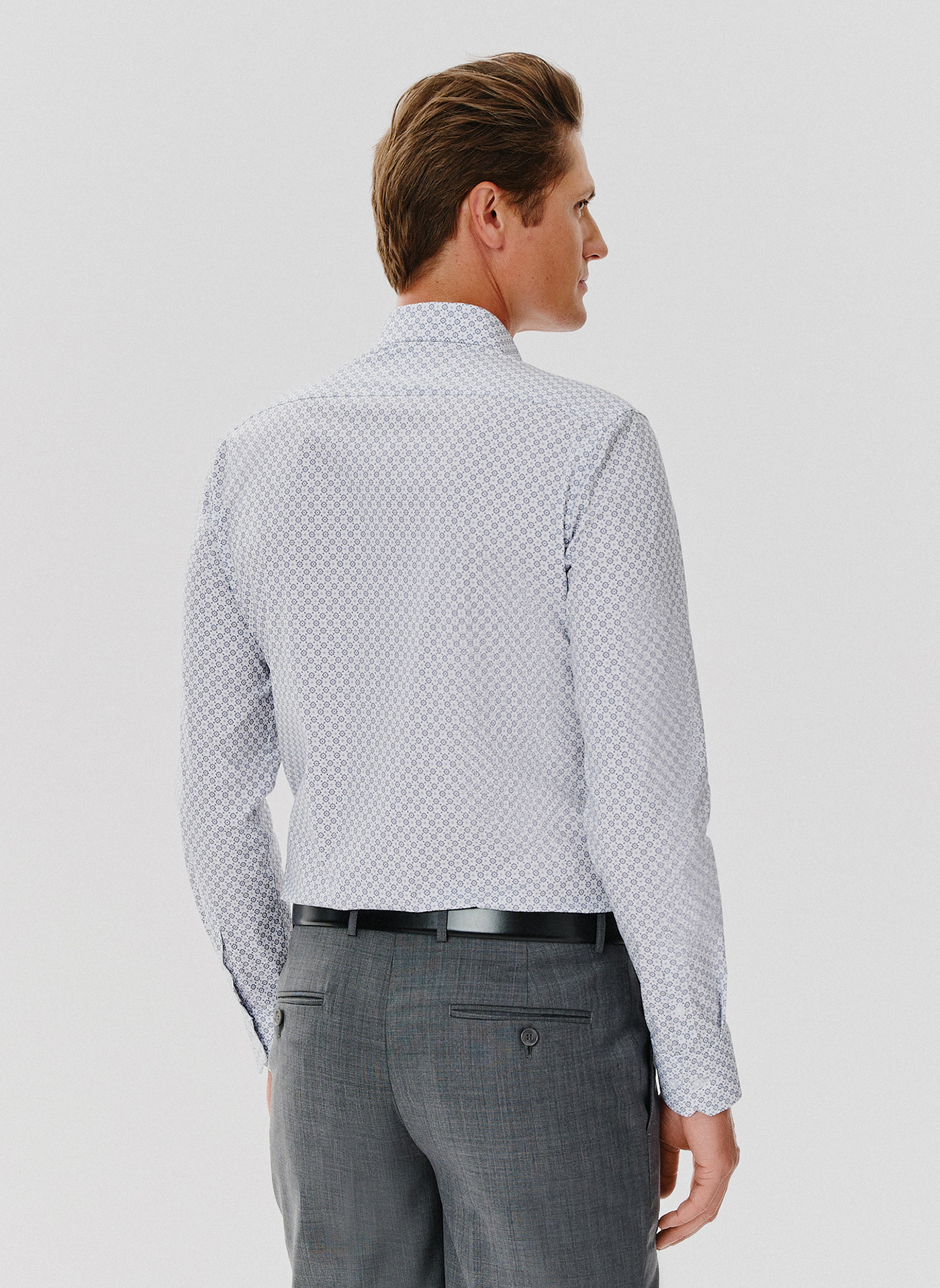 Biała koszula męska w mikrowzór - Pako Lorente