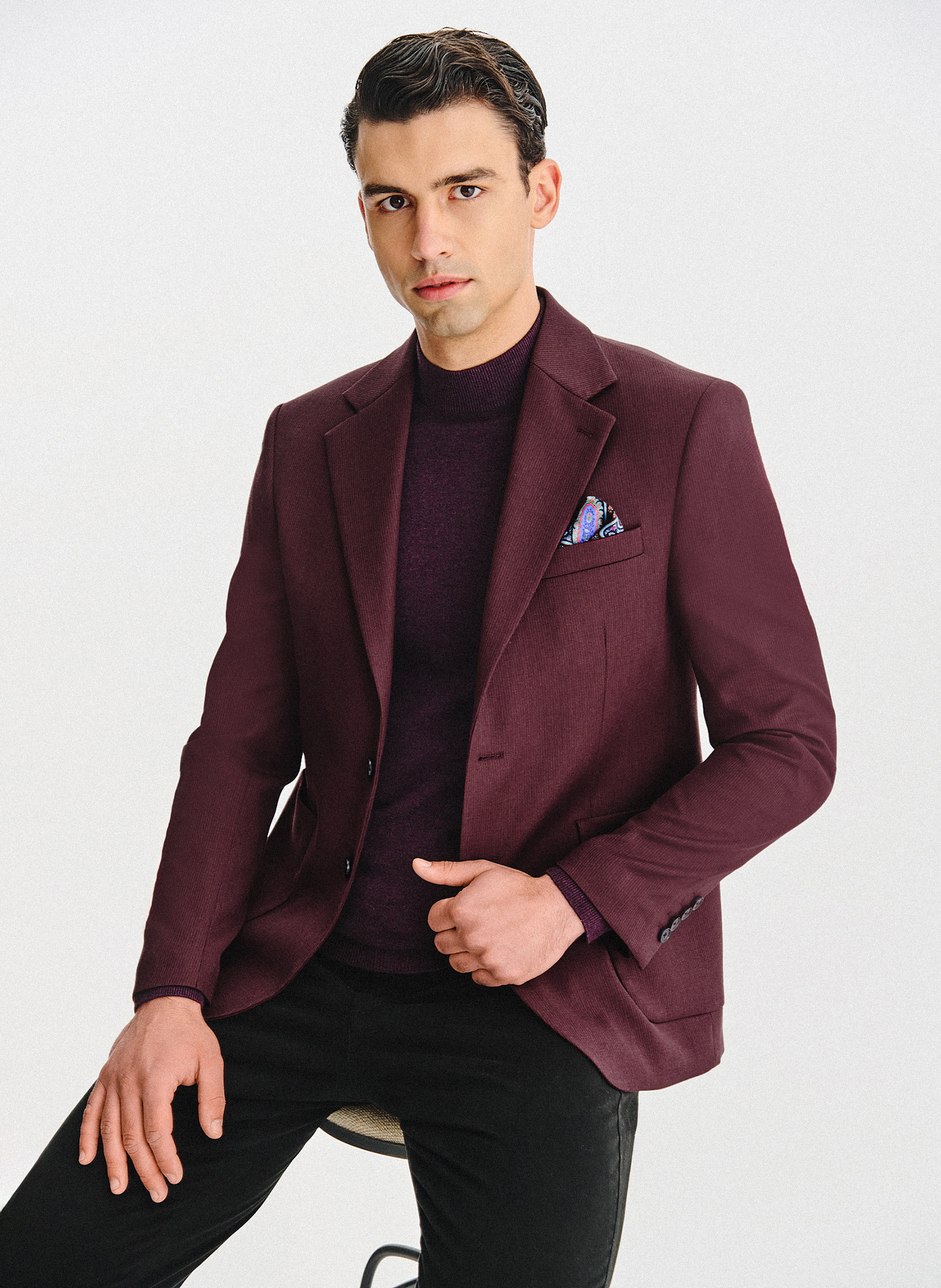 Bordowa marynarka z wełną i jedwabiem - Pako Lorente