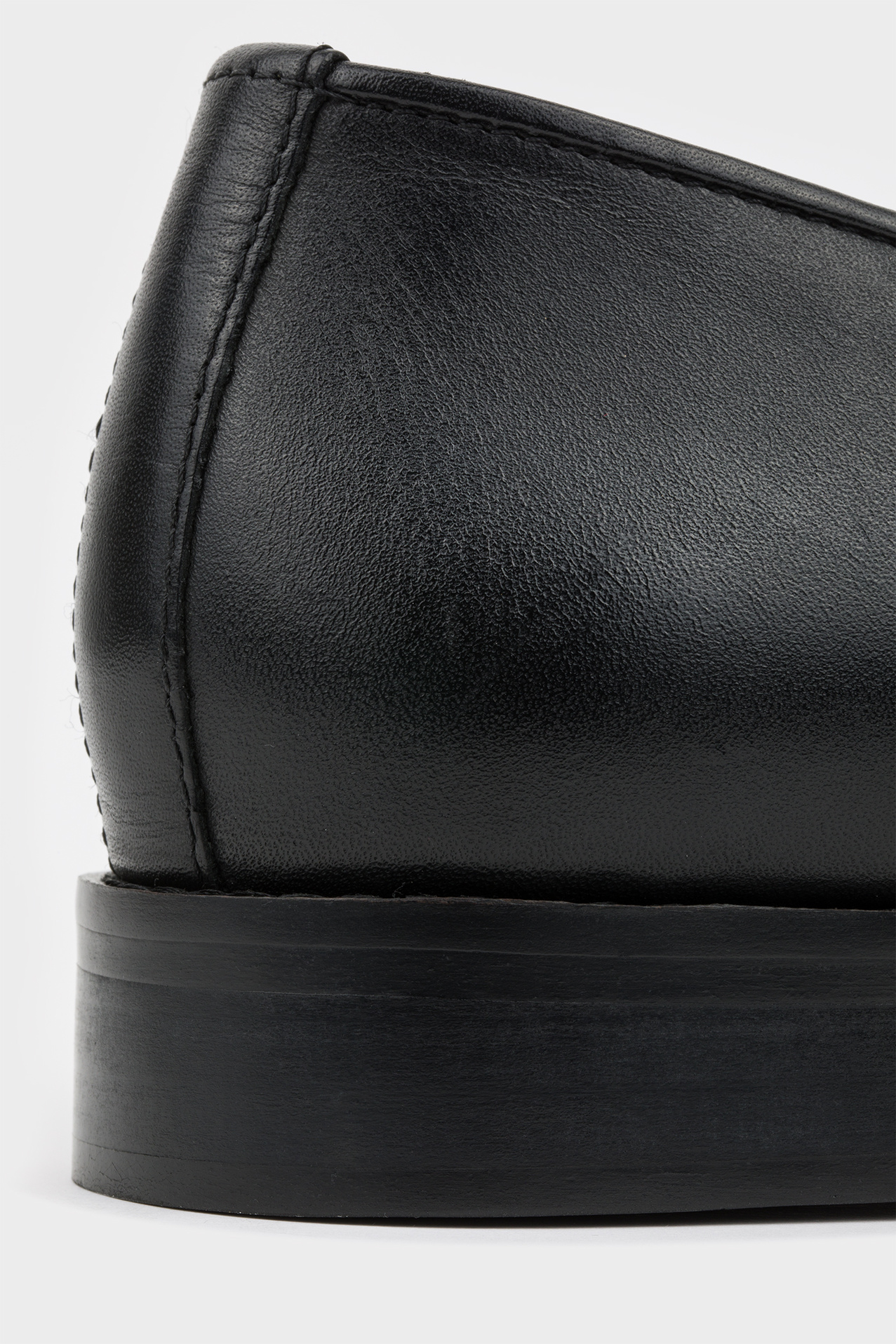 PAKO LORENTE - Czarne loafersy męskie z frędzlami - Pako Lorente