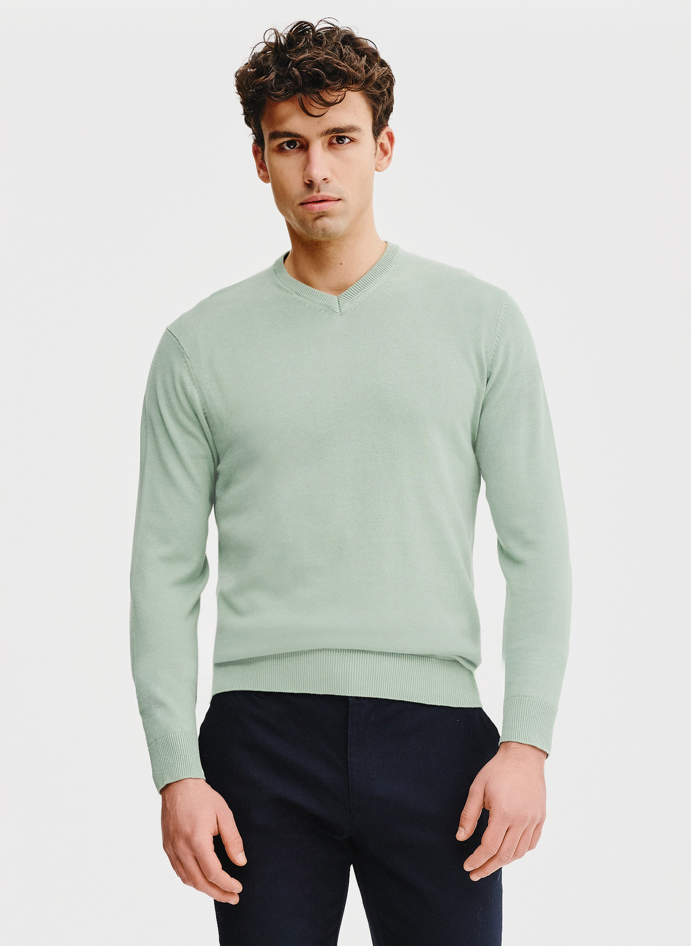 Zielony męski sweter w serek - Pako Lorente