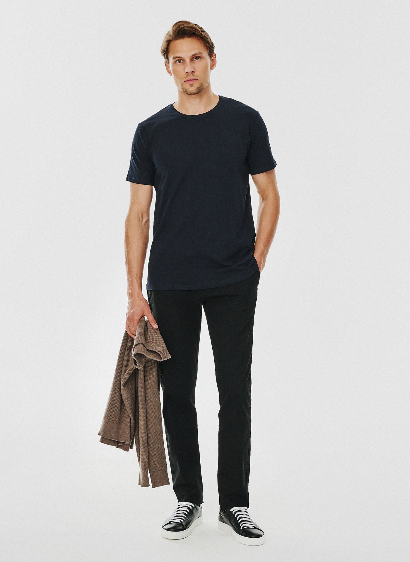 Granatowy gładki T-shirt Basic - Pako Lorente