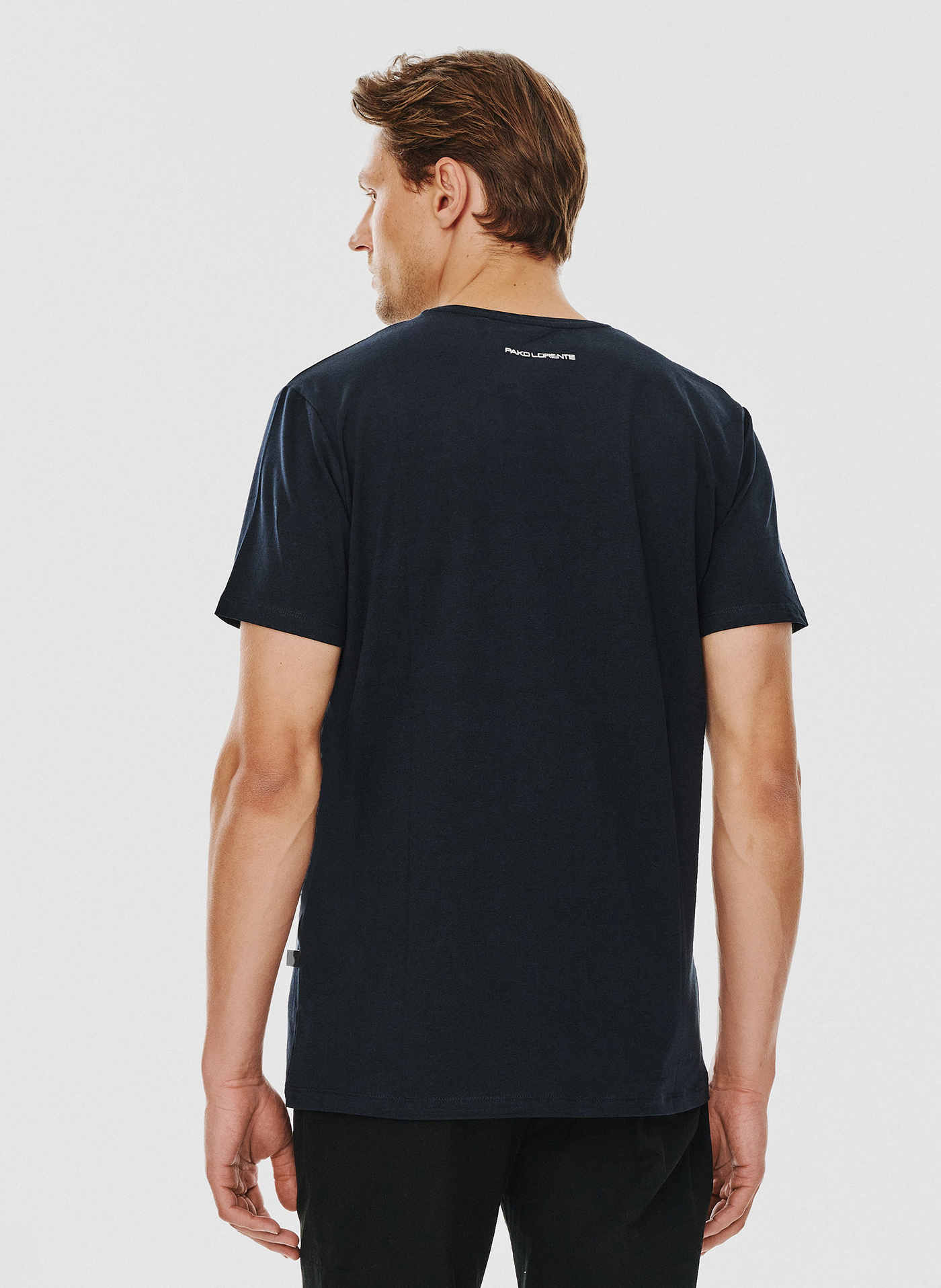 Granatowy gładki T-shirt Basic - Pako Lorente