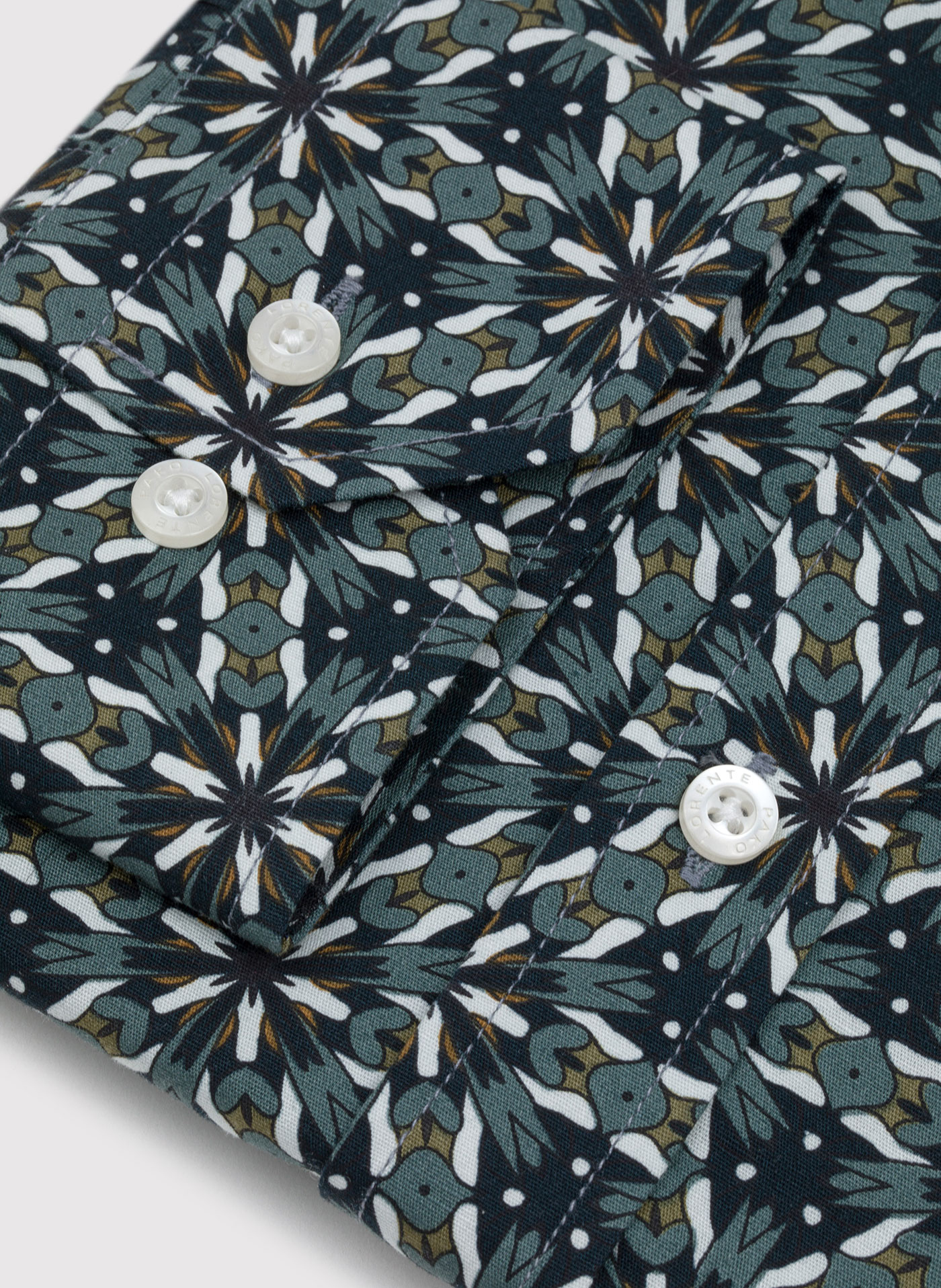 Koszula męska P22WF-1X-017-Z-S - Pako Lorente