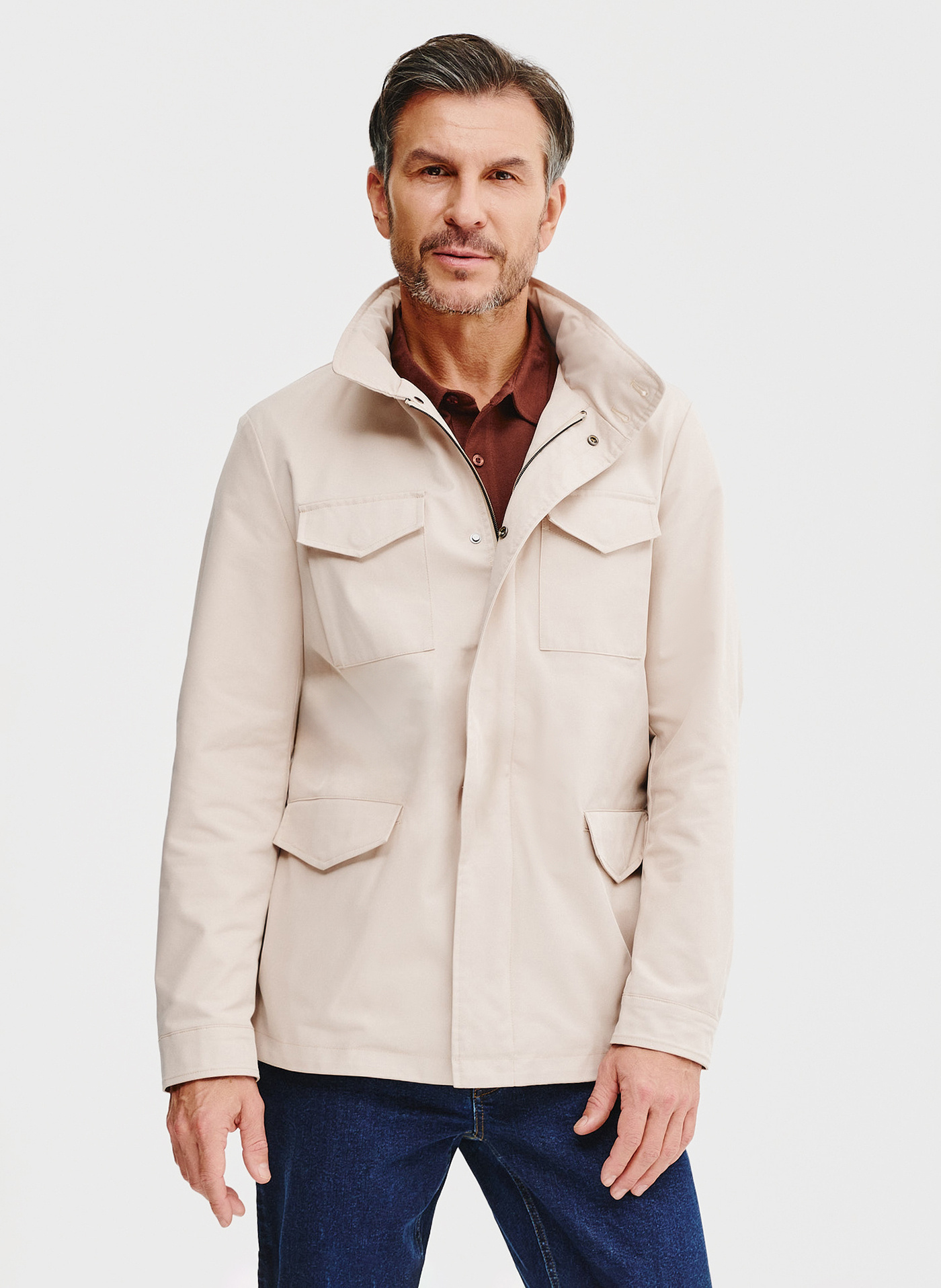 Wiosenna kurtka w kolorze beżowym - Pako Lorente