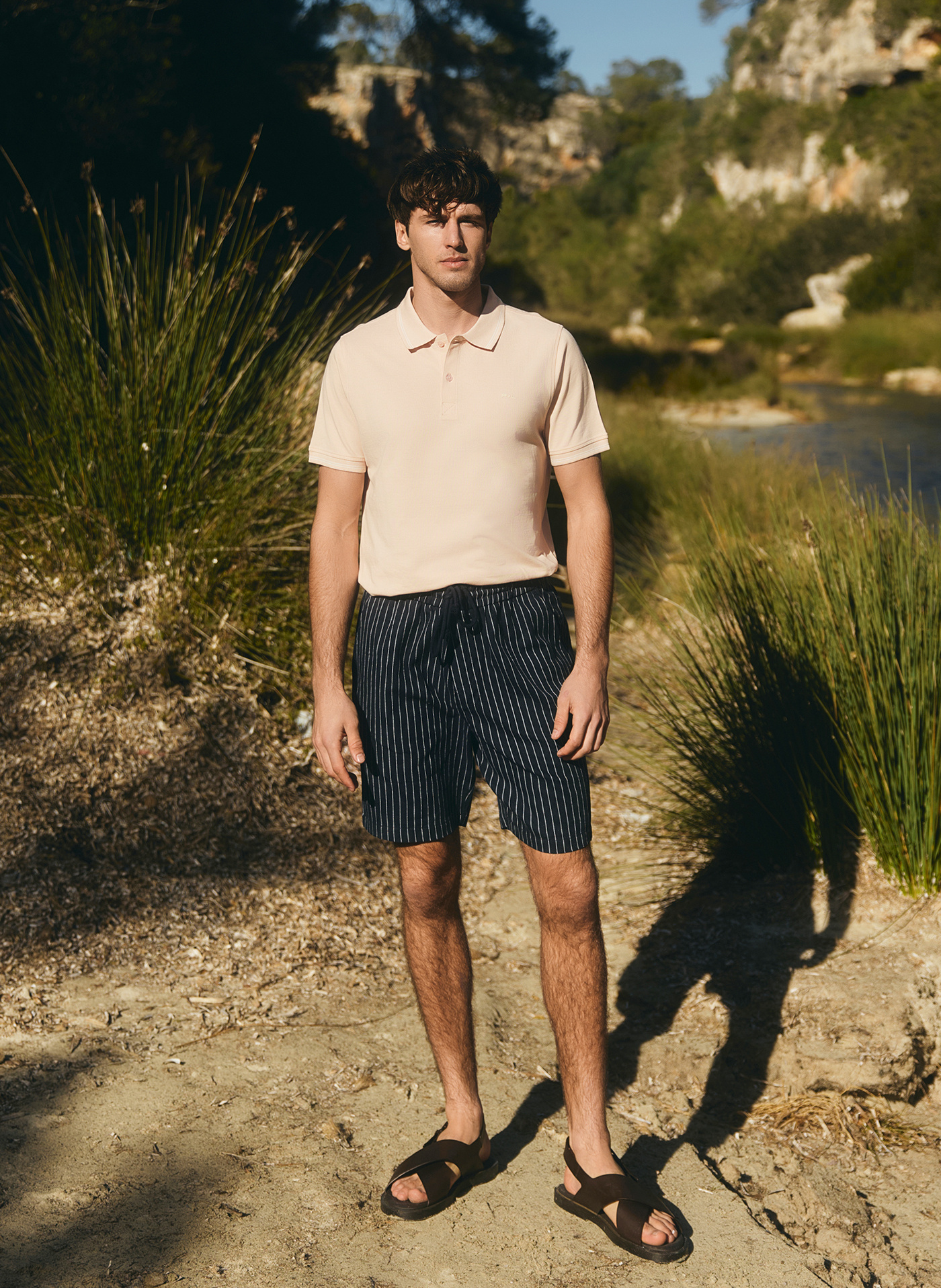 PAKO LORENTE - Granatowe spodenki męskie w prążek z lnem - Pako Lorente