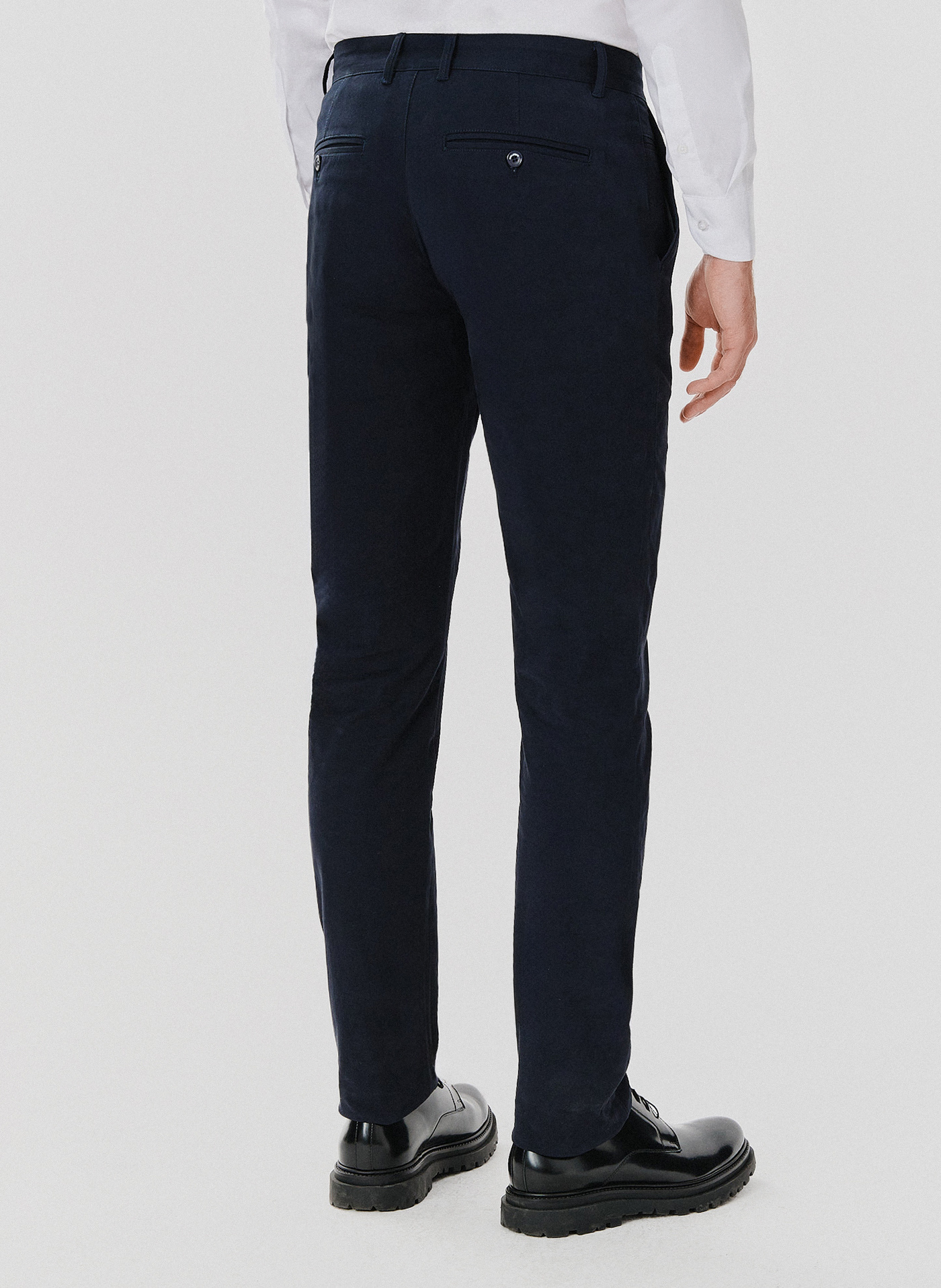 Gładkie spodnie męskie w kolorze granatowym - Pako Lorente