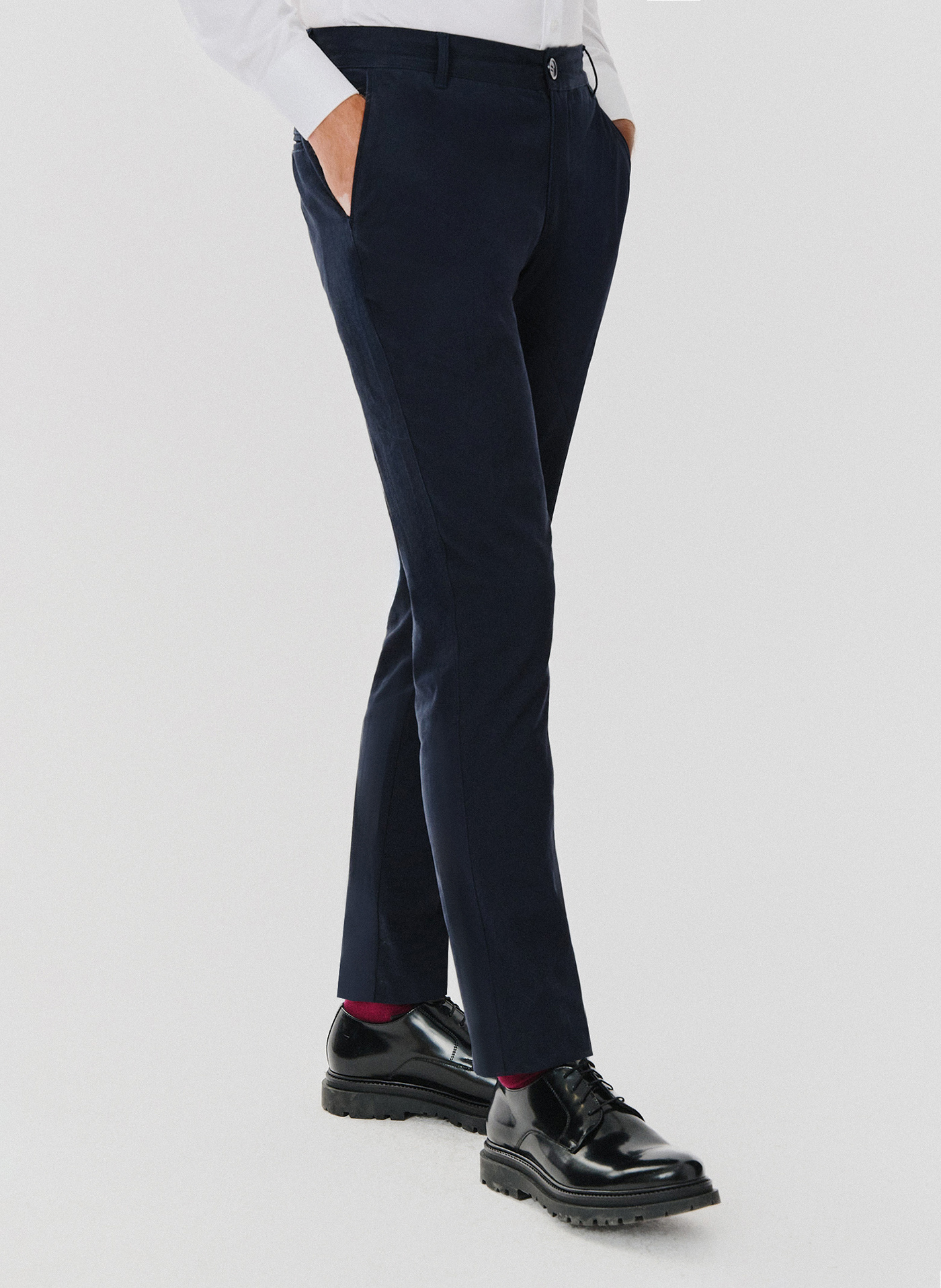 Gładkie spodnie męskie w kolorze granatowym - Pako Lorente