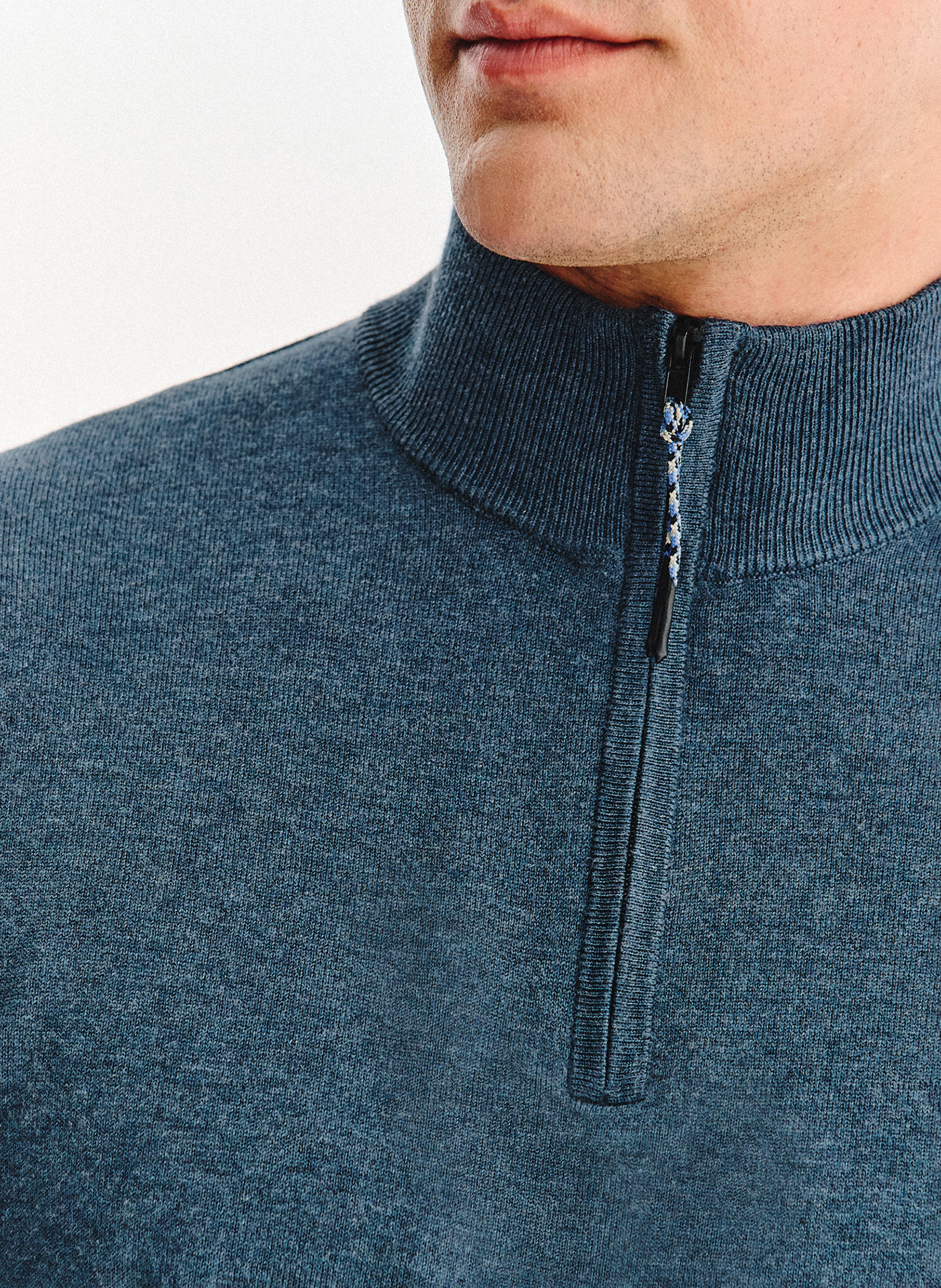 Granatowy sweter z rozpinaną stójką - Pako Lorente