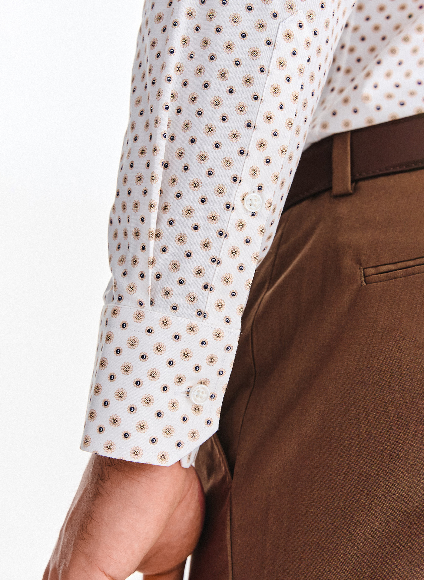 Biała koszula w kwiatowy print - Pako Lorente