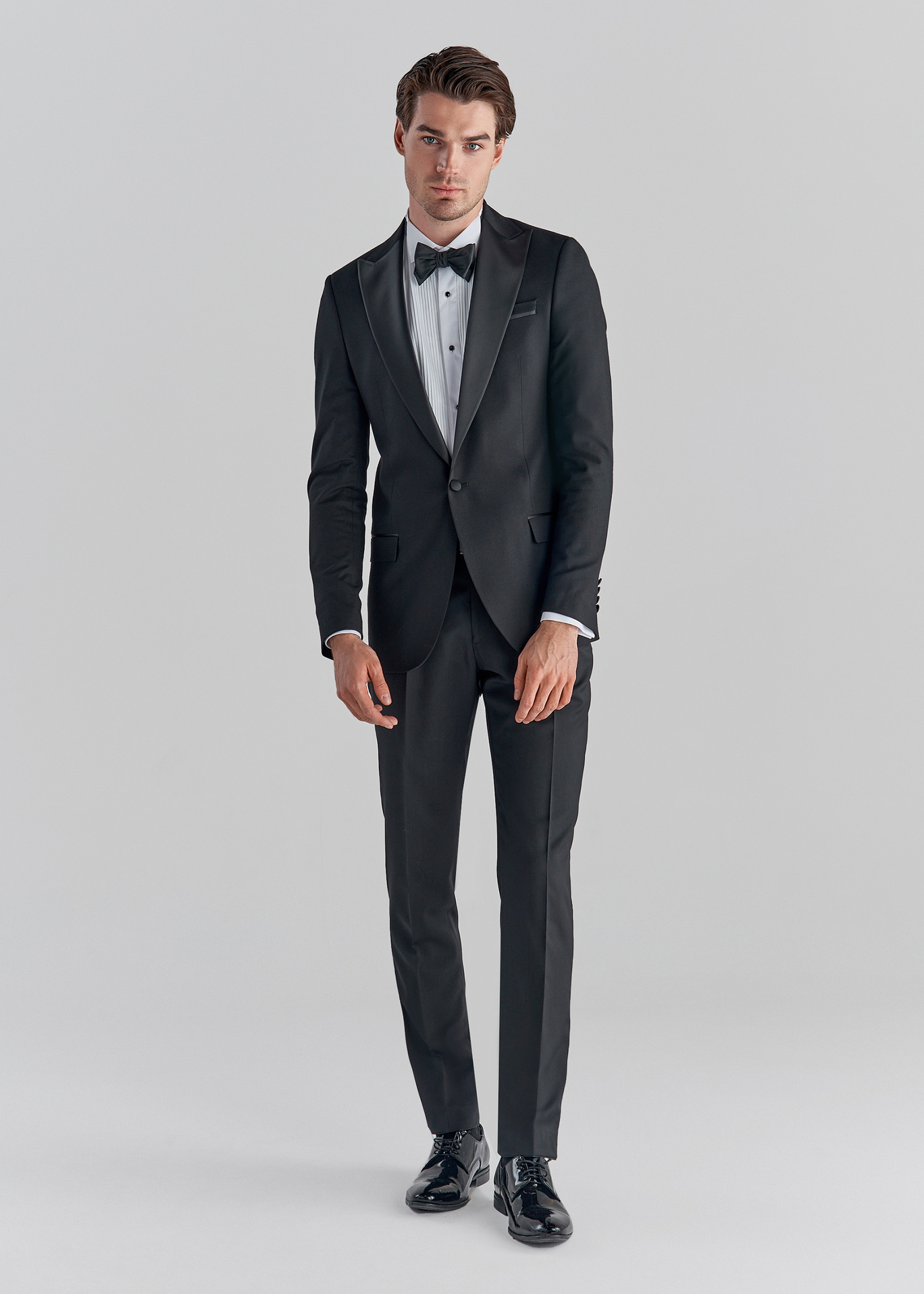 Czarne spodnie smokingowe P22SF-6S-003-C-S - Pako Lorente