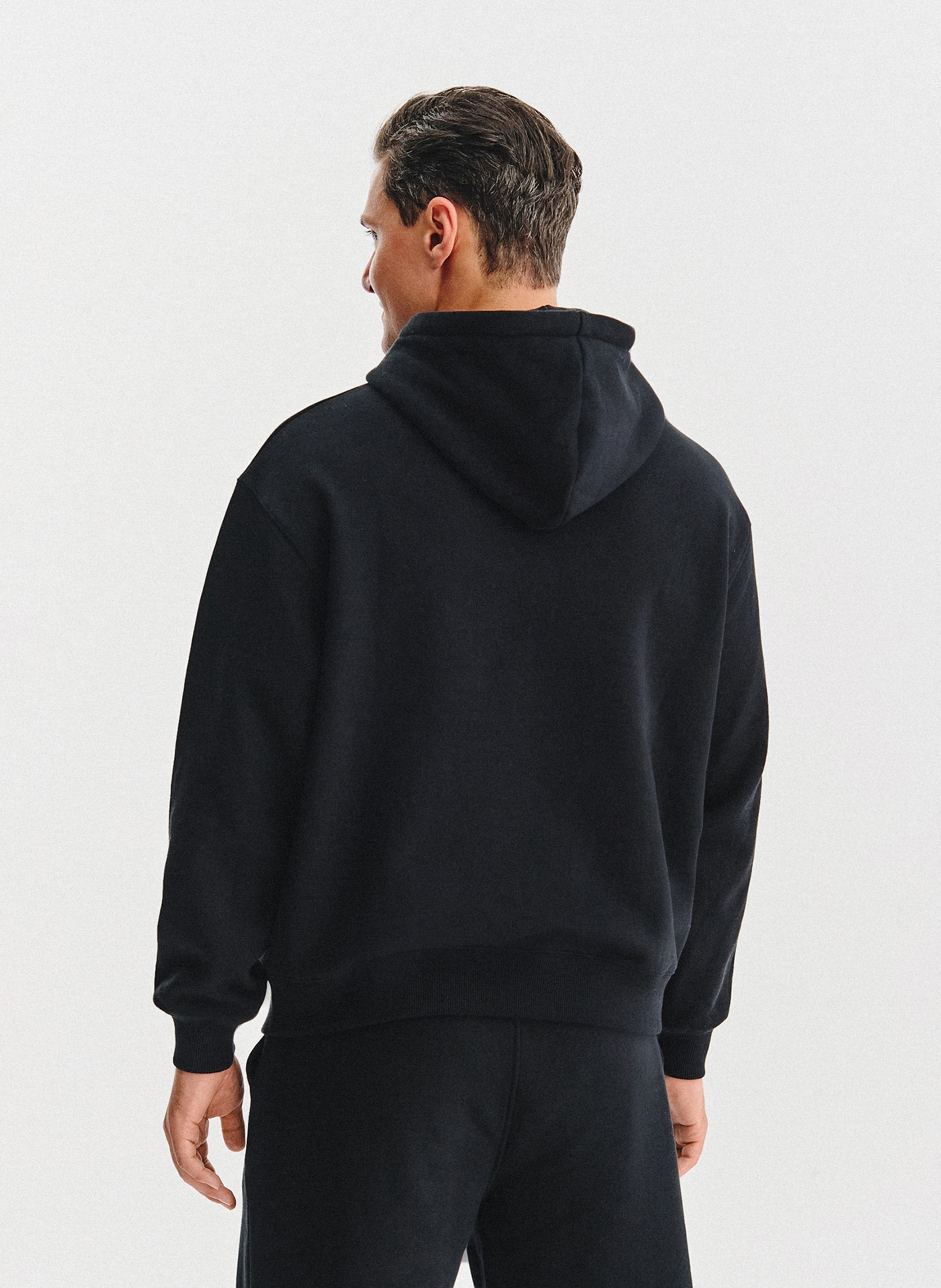 PAKO LORENTE - Czarna bluza dresowa z kapturem - Pako Lorente