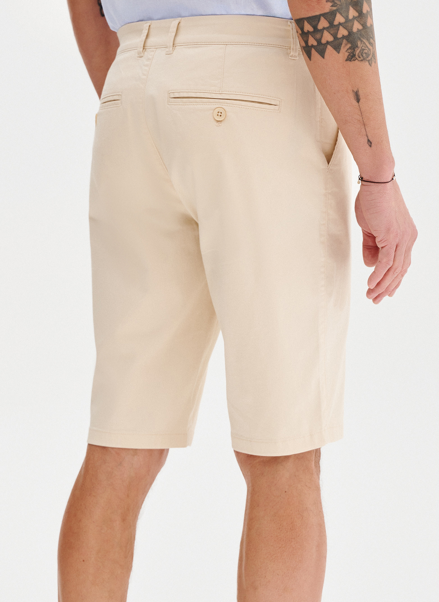 PAKO LORENTE - Beżowe szorty męskie - Pako Lorente