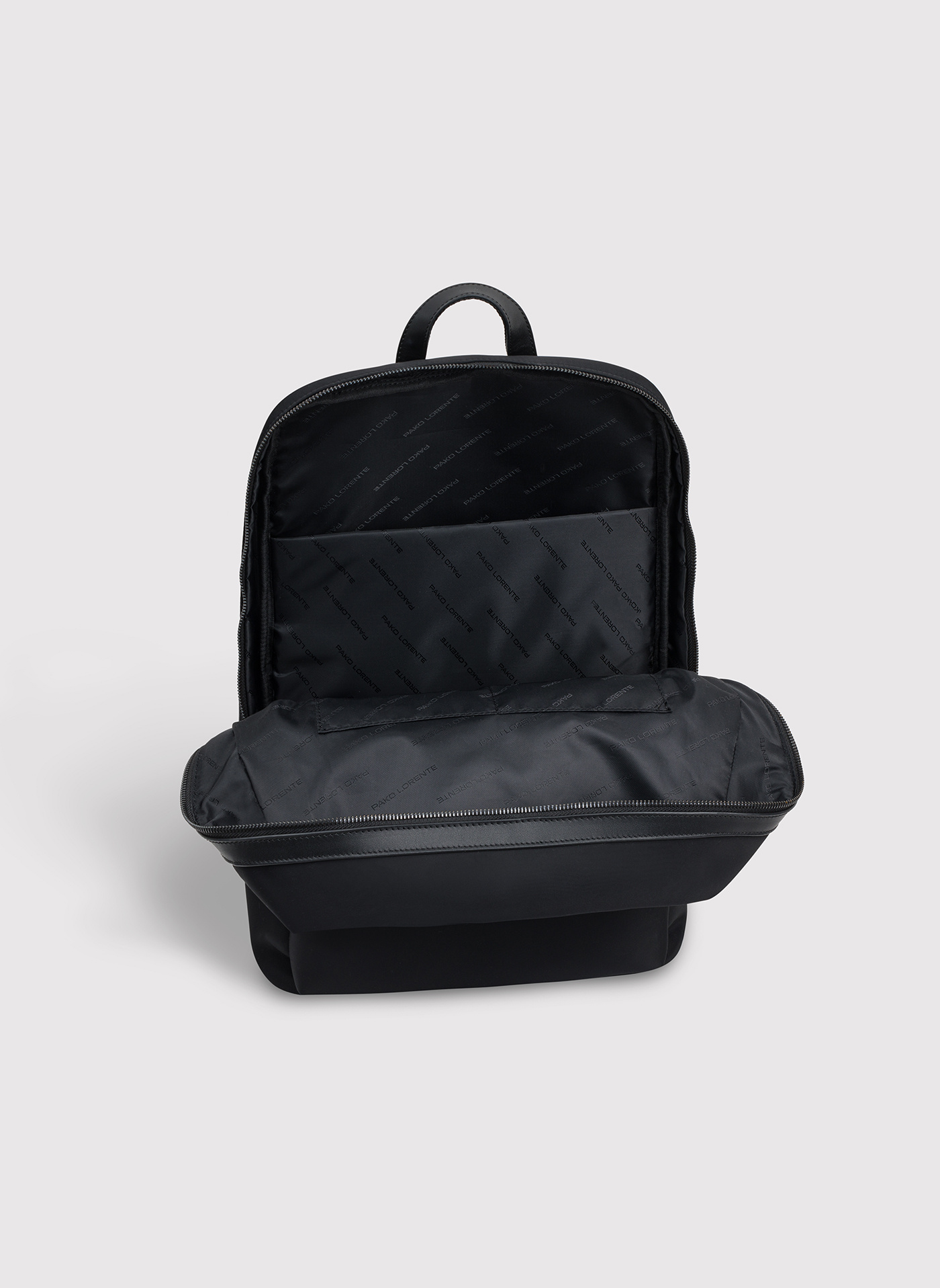 PAKO LORENTE - Czarny plecak męski - Pako Lorente