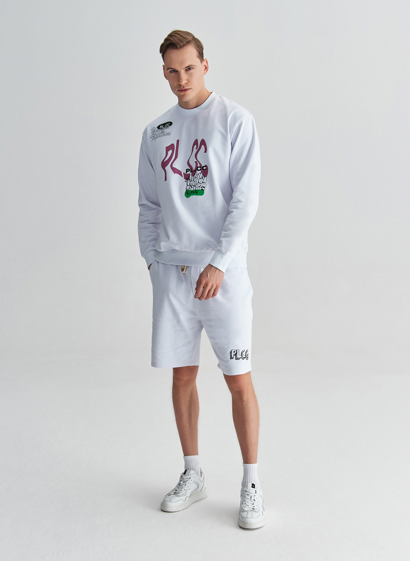 Biała bluza oversize z okrągłym dekoltem C22SF-2B-005-B-0 - Pako Lorente