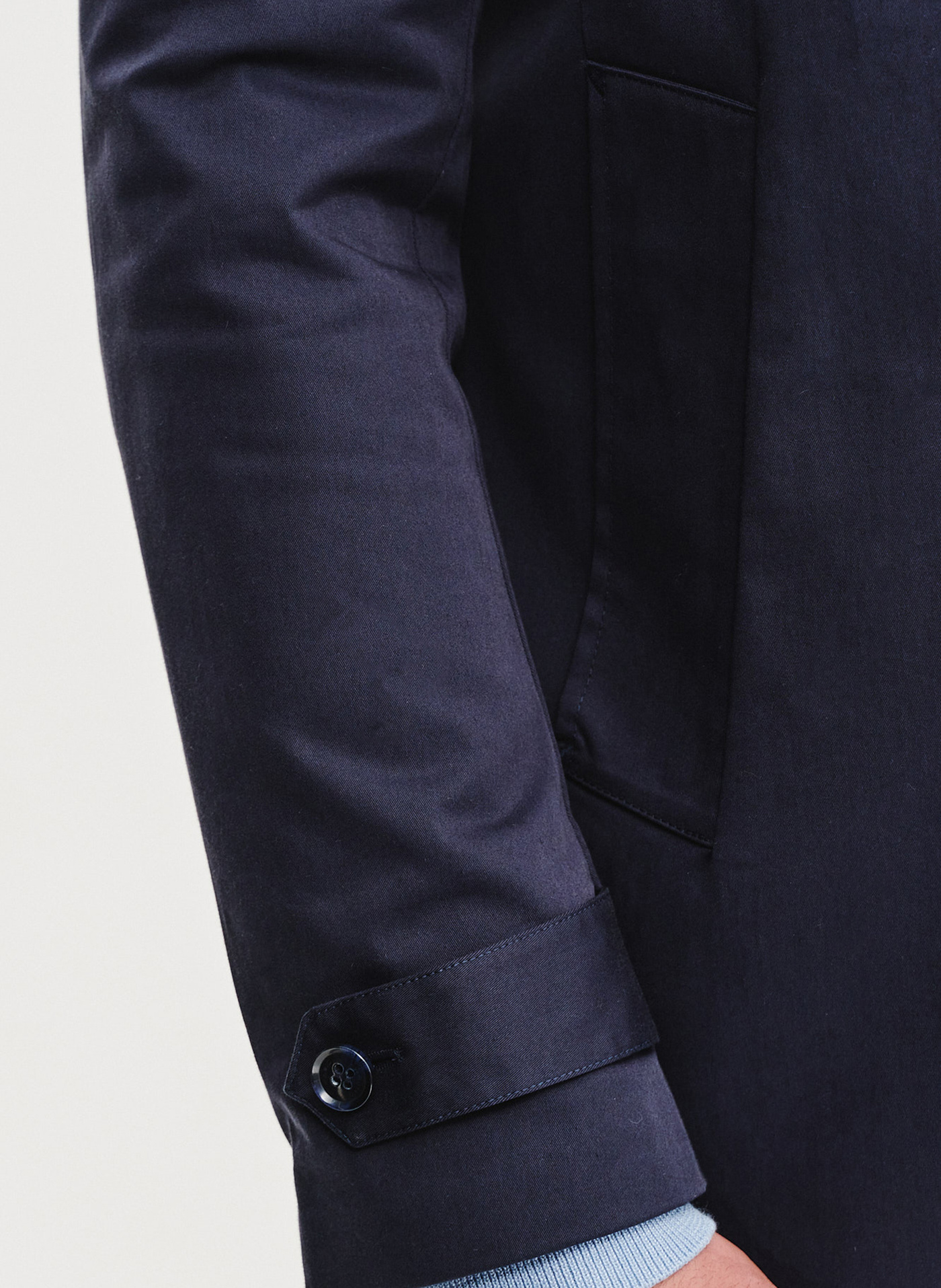 Wiosenny płaszcz męski w kolorze granatowym - Pako Lorente