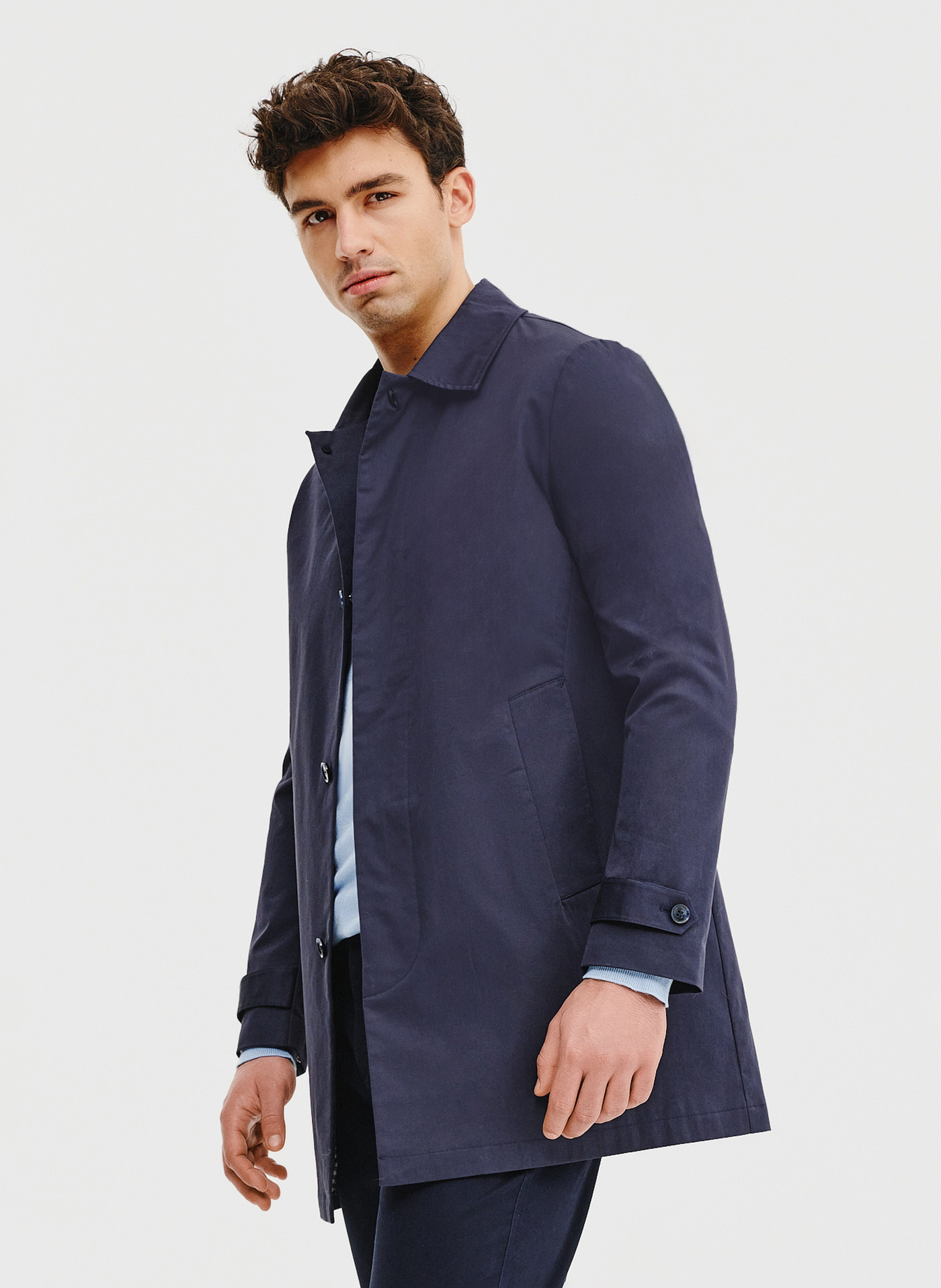Wiosenny płaszcz męski w kolorze granatowym - Pako Lorente