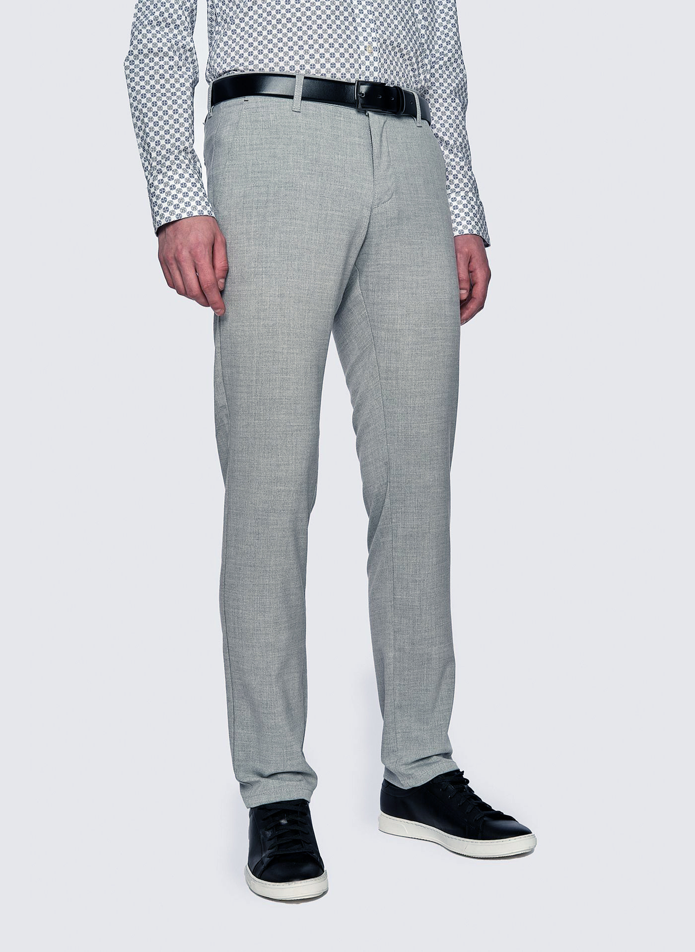 Męskie gładkie szare spodnie P23SF-WX-003-S-S - Pako Lorente