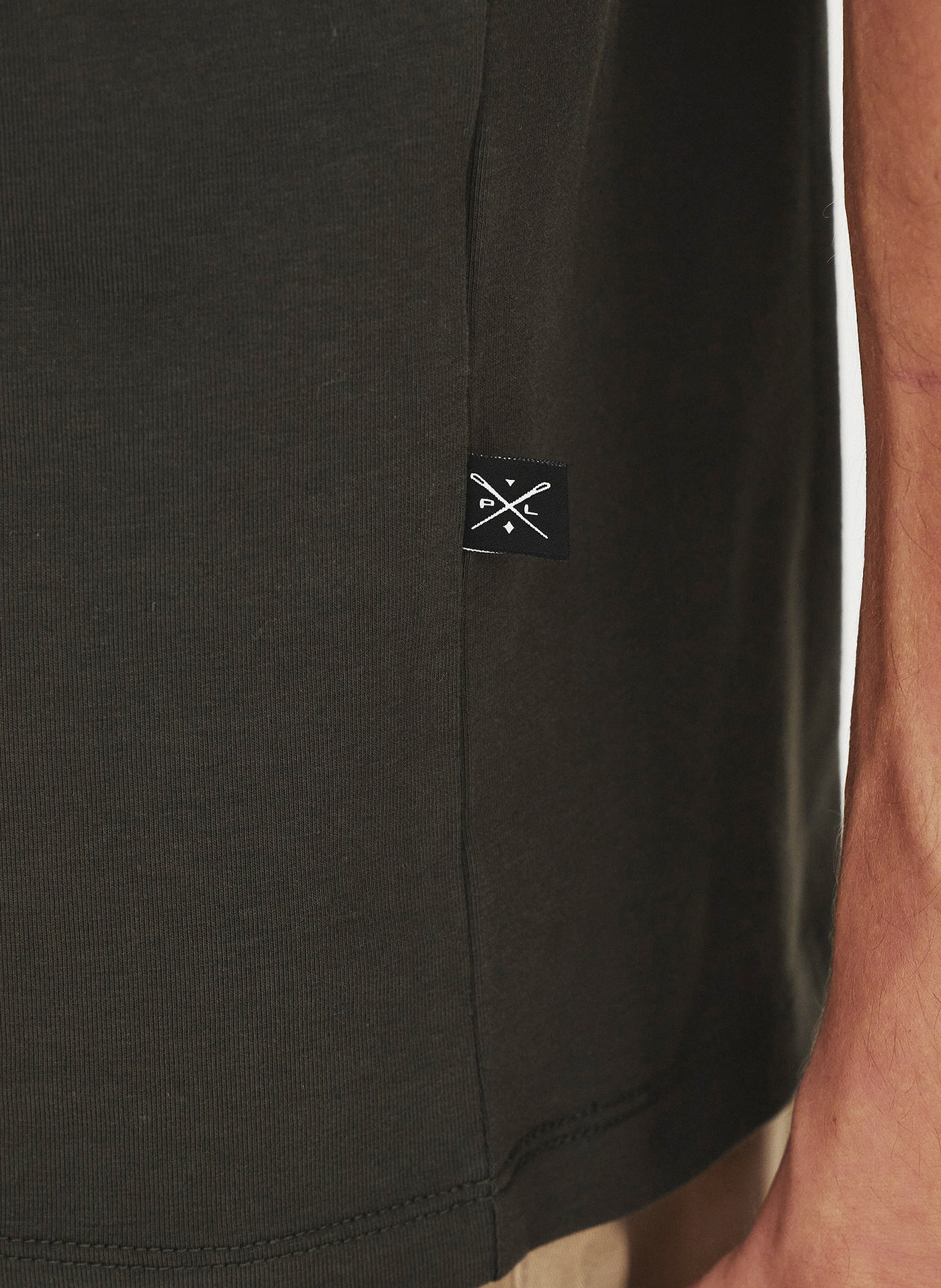 Zielony gładki t-shirt v-neck - Pako Lorente