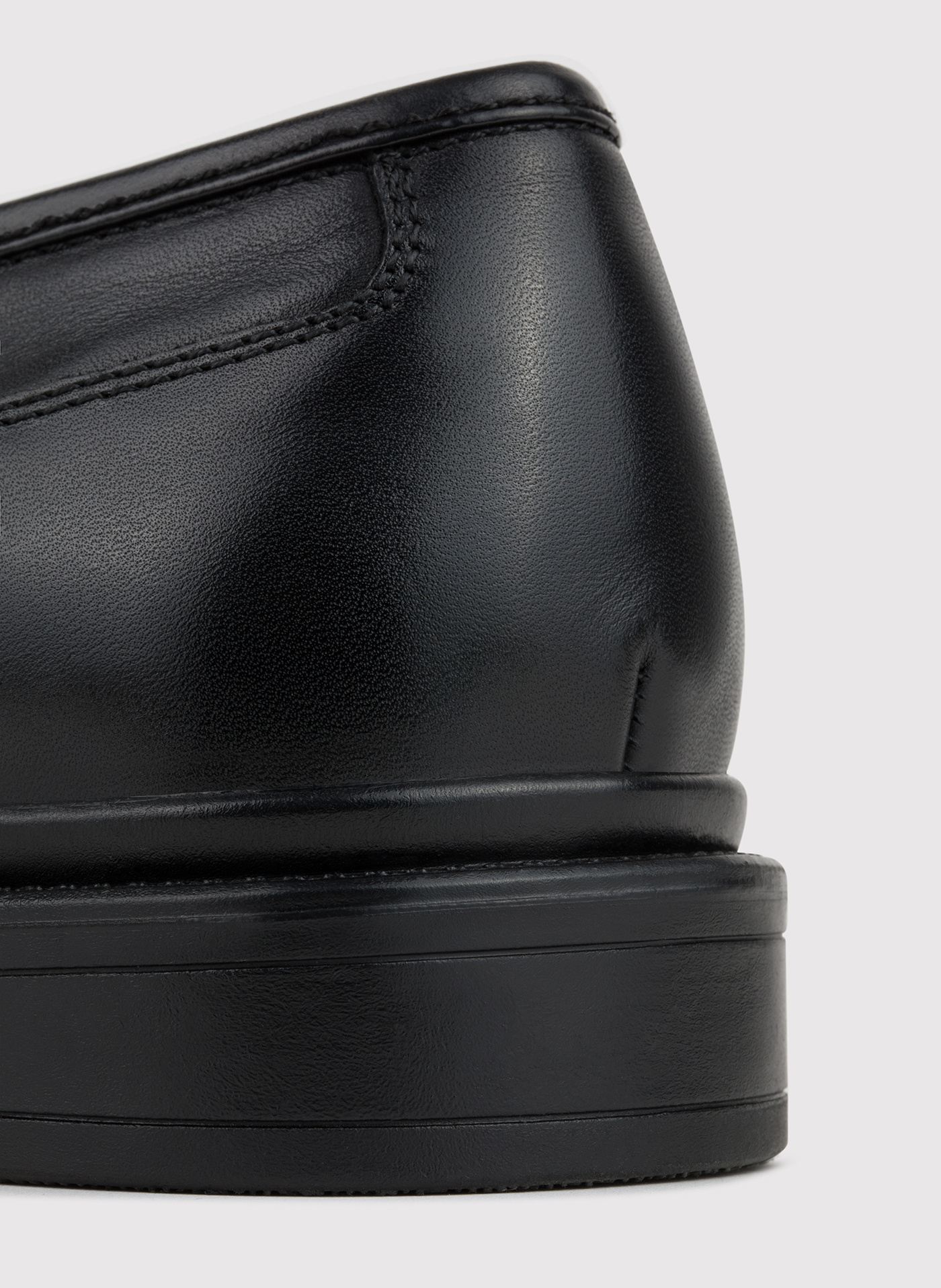 Czarne mokasyny męskie - Pako Lorente